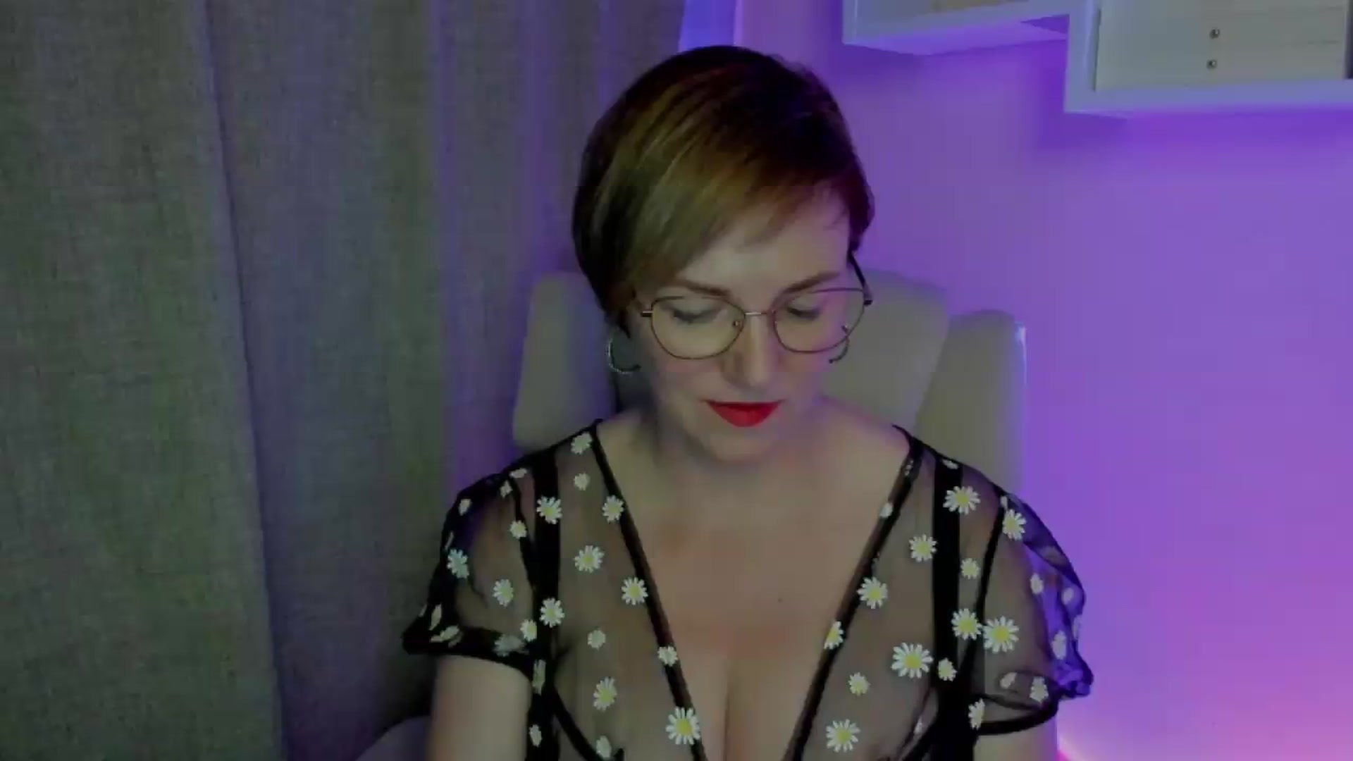Gallery image thumbnail from EroticFELIZIA's myfreecams stream on, 07/30/2026, 18:38 image 12 of 20