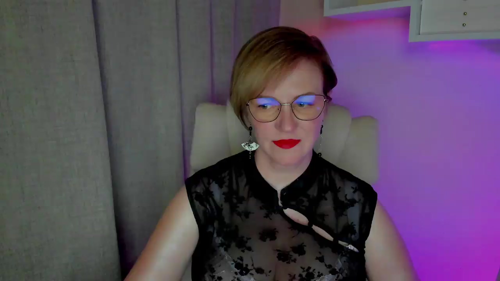 Gallery image thumbnail from EroticFELIZIA's myfreecams stream on, 08/02/2026, 13:56 image 1 of 20
