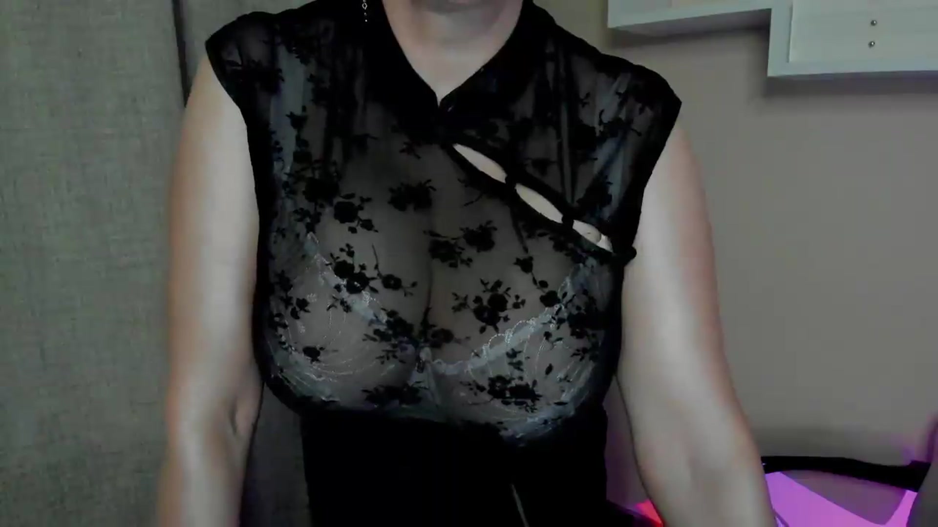 Gallery image thumbnail from EroticFELIZIA's myfreecams stream on, 08/02/2026, 13:56 image 12 of 20