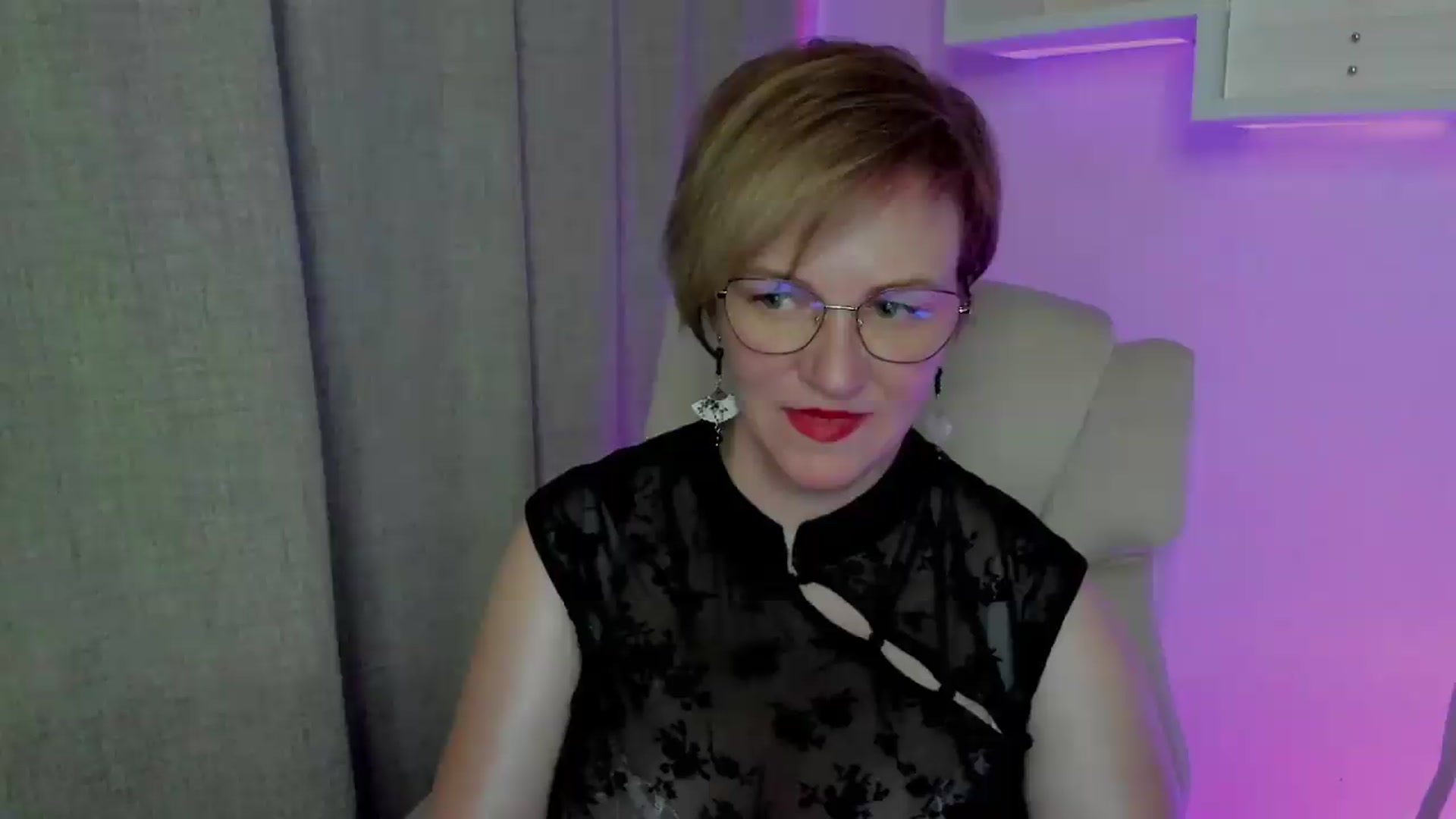Gallery image thumbnail from EroticFELIZIA's myfreecams stream on, 08/02/2026, 14:44 image 3 of 20