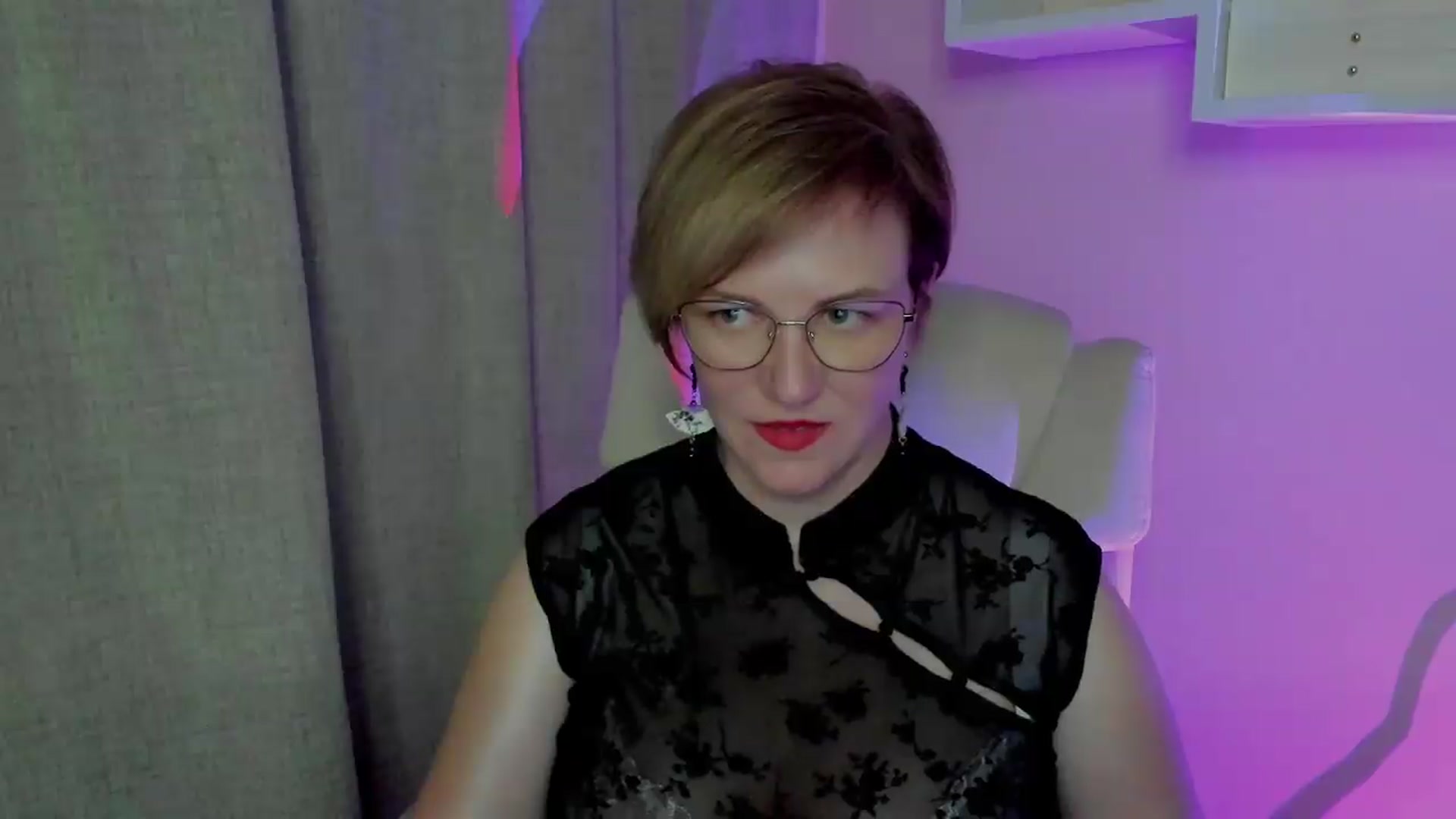 Gallery image thumbnail from EroticFELIZIA's myfreecams stream on, 08/02/2026, 14:44 image 18 of 20