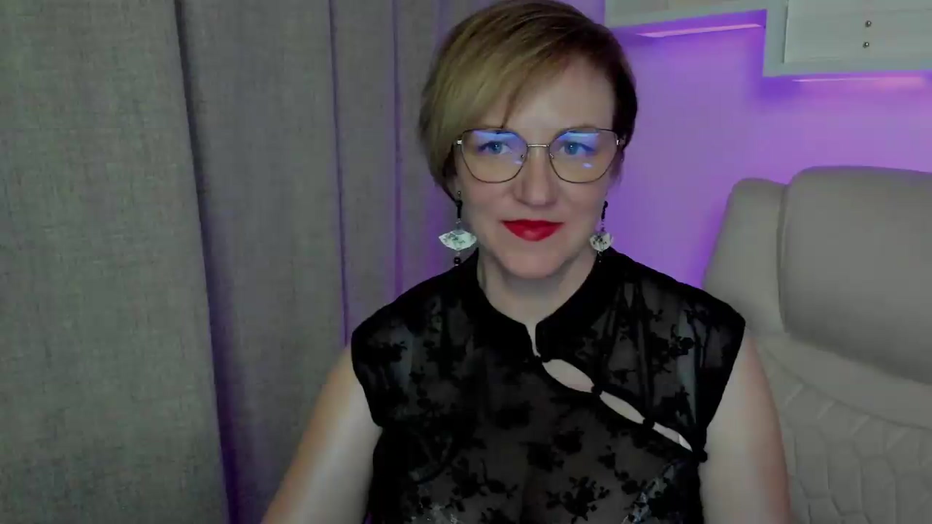 Gallery image thumbnail from EroticFELIZIA's myfreecams stream on, 08/02/2026, 14:44 image 13 of 20