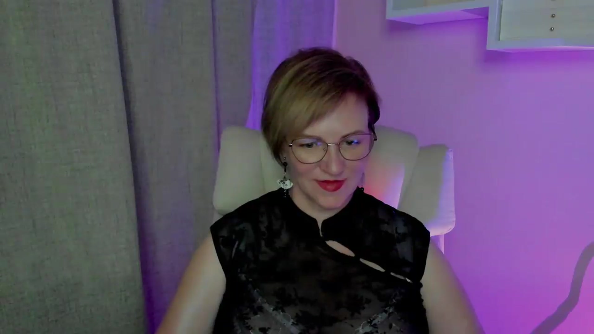 Gallery image thumbnail from EroticFELIZIA's myfreecams stream on, 08/02/2026, 16:10 image 14 of 20