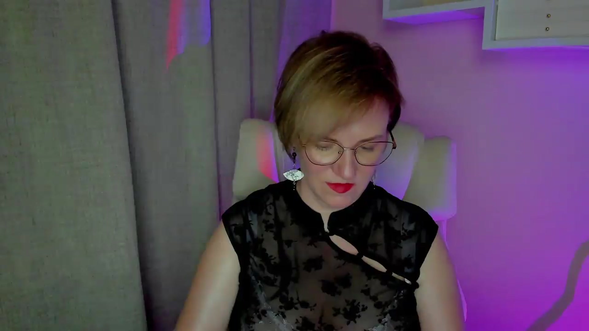 Gallery image thumbnail from EroticFELIZIA's myfreecams stream on, 08/02/2026, 16:10 image 6 of 20