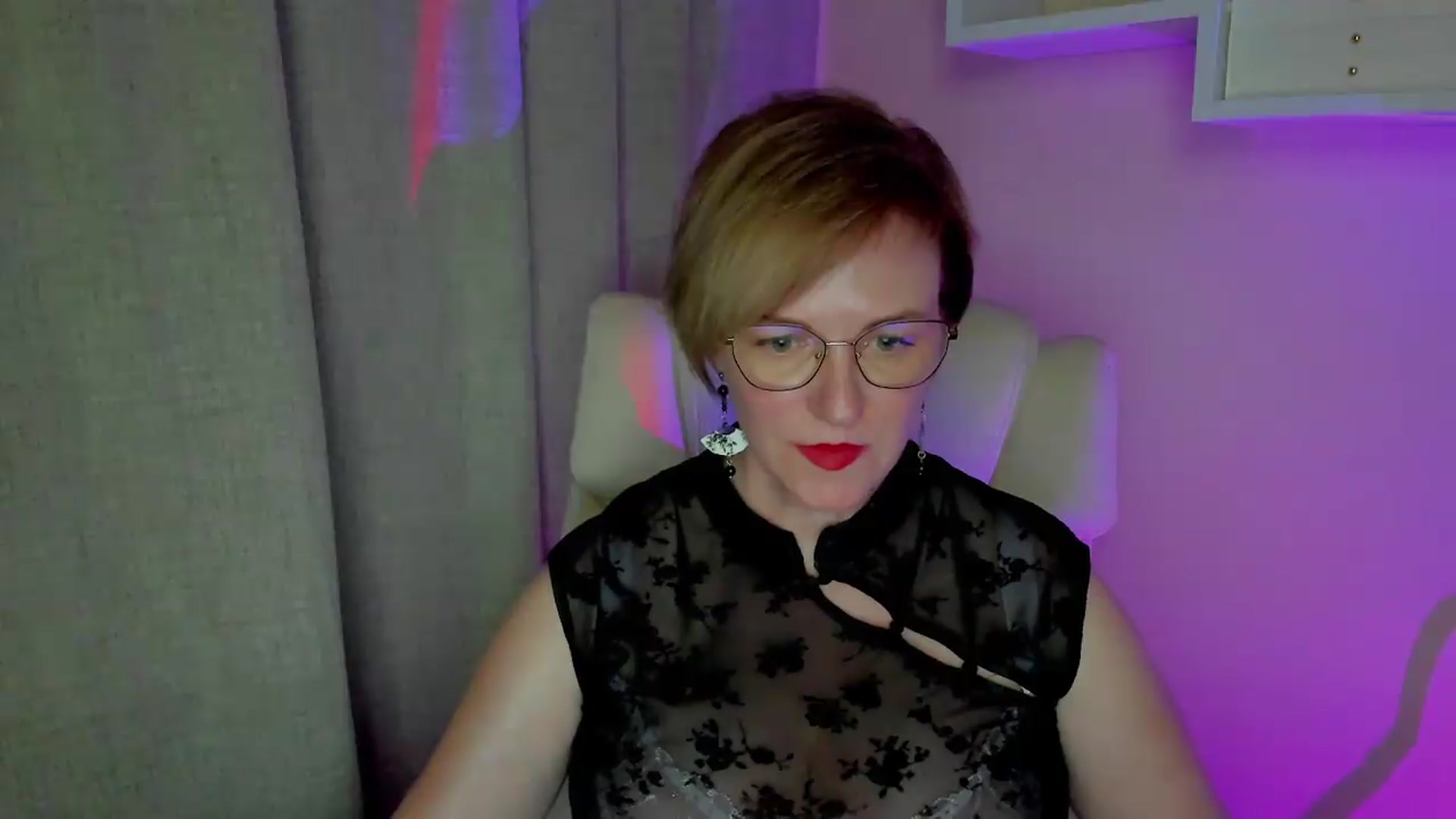 Gallery image thumbnail from EroticFELIZIA's myfreecams stream on, 08/02/2026, 16:10 image 7 of 20