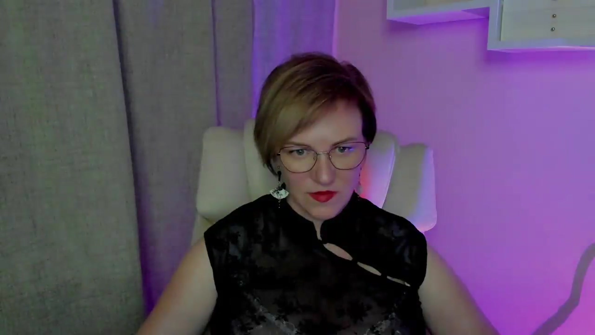 Gallery image thumbnail from EroticFELIZIA's myfreecams stream on, 08/02/2026, 16:10 image 9 of 20