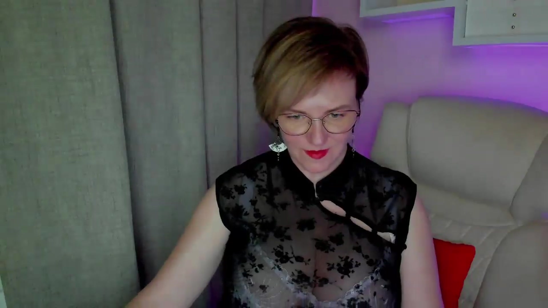 Gallery image thumbnail from EroticFELIZIA's myfreecams stream on, 08/02/2026, 19:02 image 12 of 20