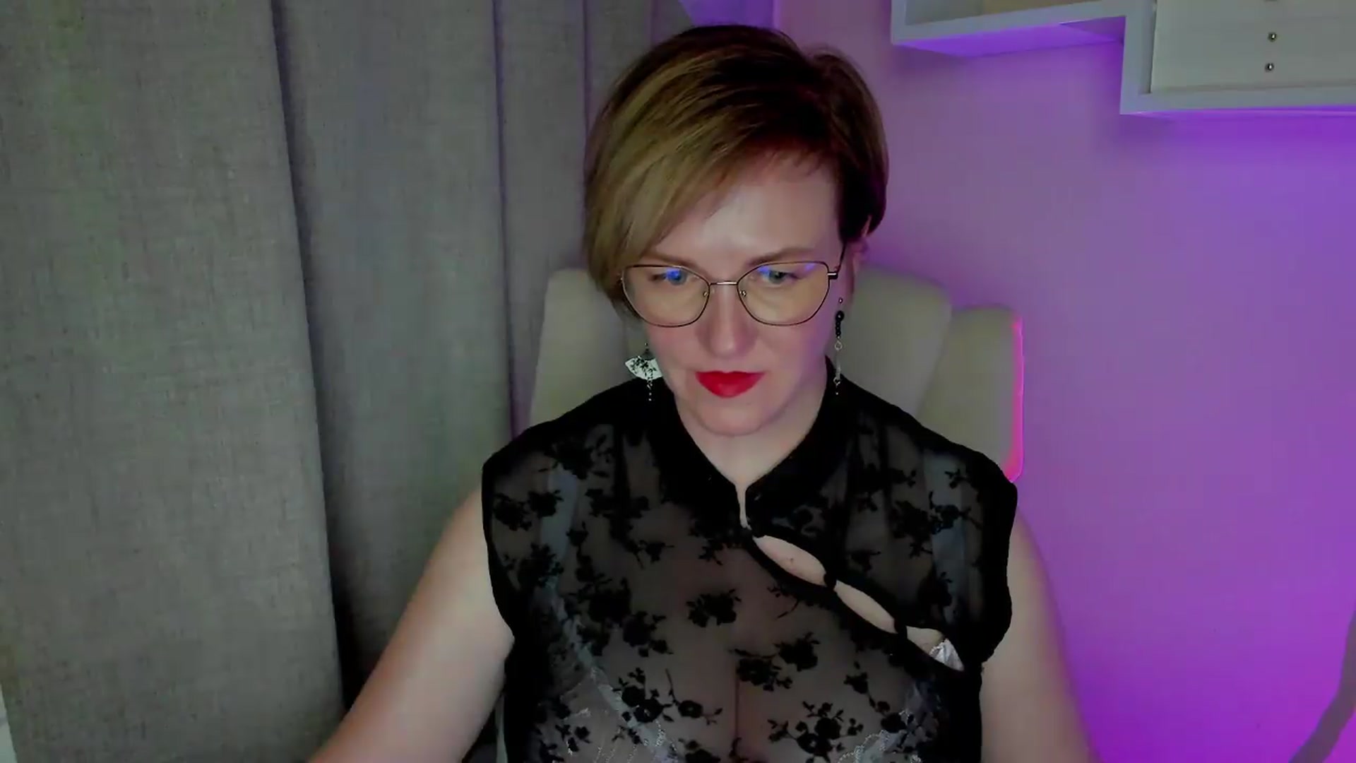 Gallery image thumbnail from EroticFELIZIA's myfreecams stream on, 08/02/2026, 19:02 image 13 of 20