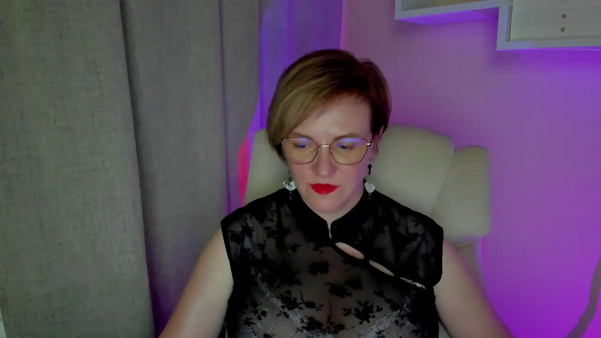Gallery image thumbnail from EroticFELIZIA's myfreecams stream on, 08/02/2026, 19:02 image 8 of 20