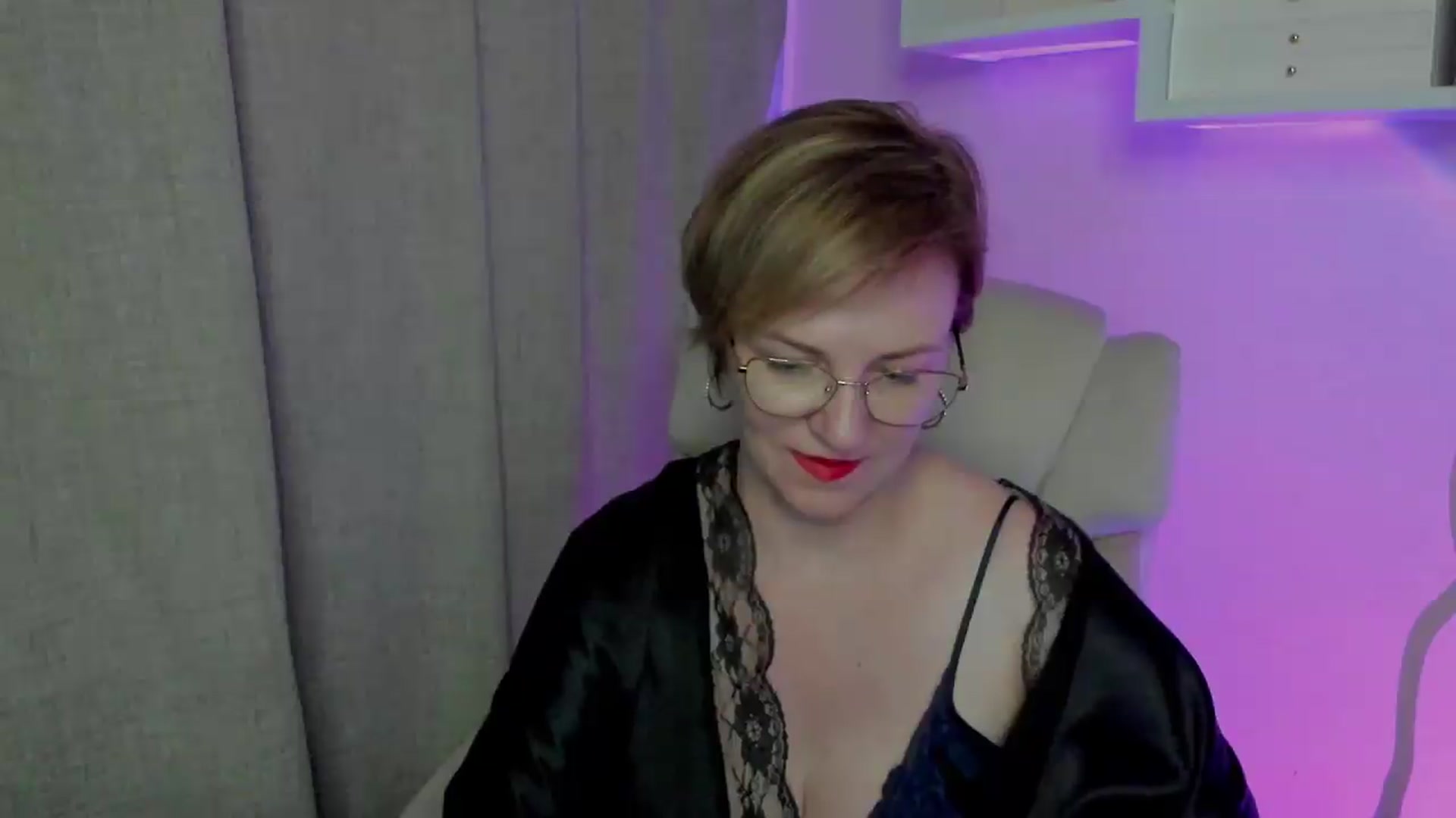 Gallery image thumbnail from EroticFELIZIA's myfreecams stream on, 08/03/2026, 16:20 image 17 of 20