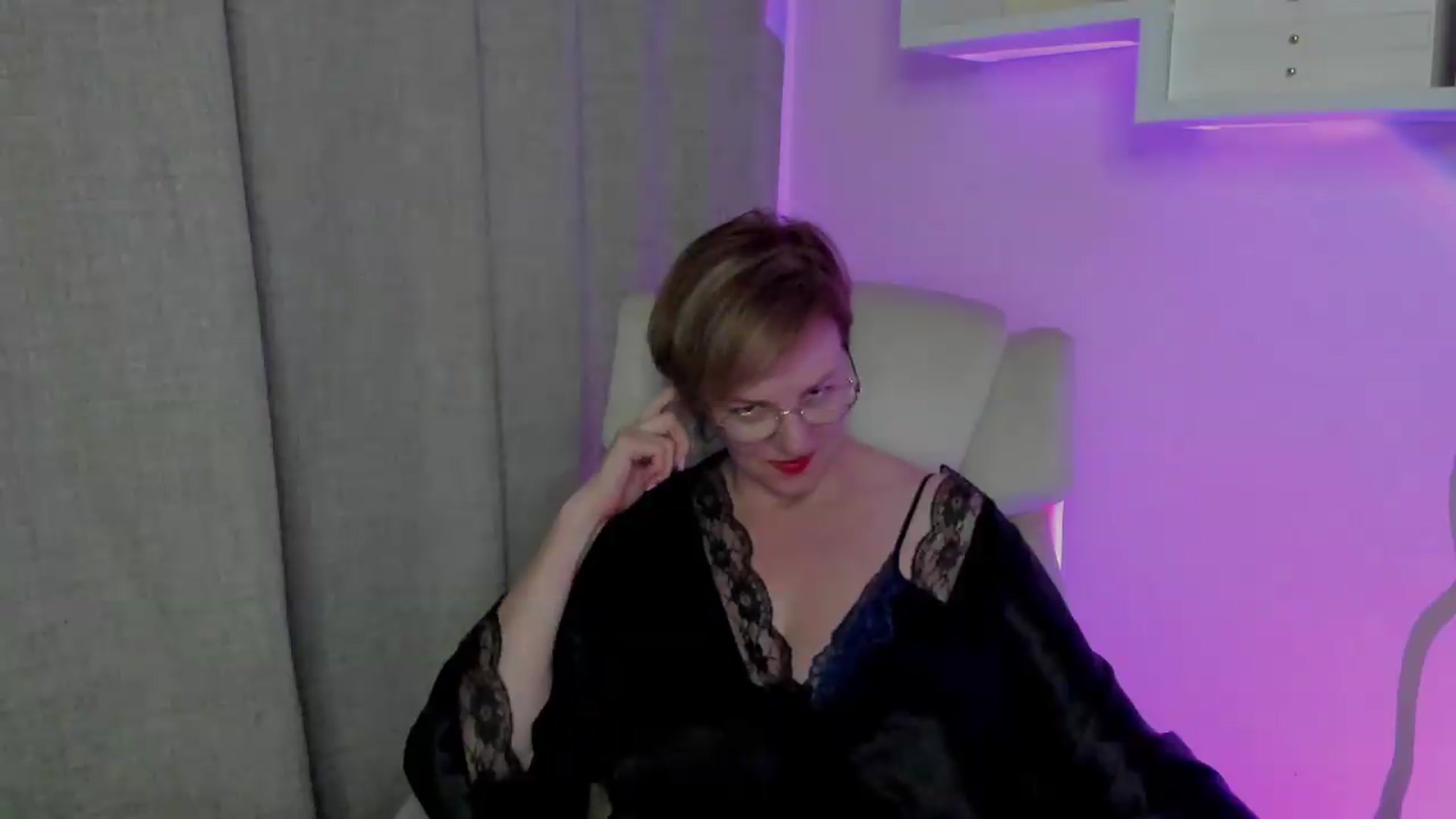 Gallery image thumbnail from EroticFELIZIA's myfreecams stream on, 08/03/2026, 16:20 image 10 of 20