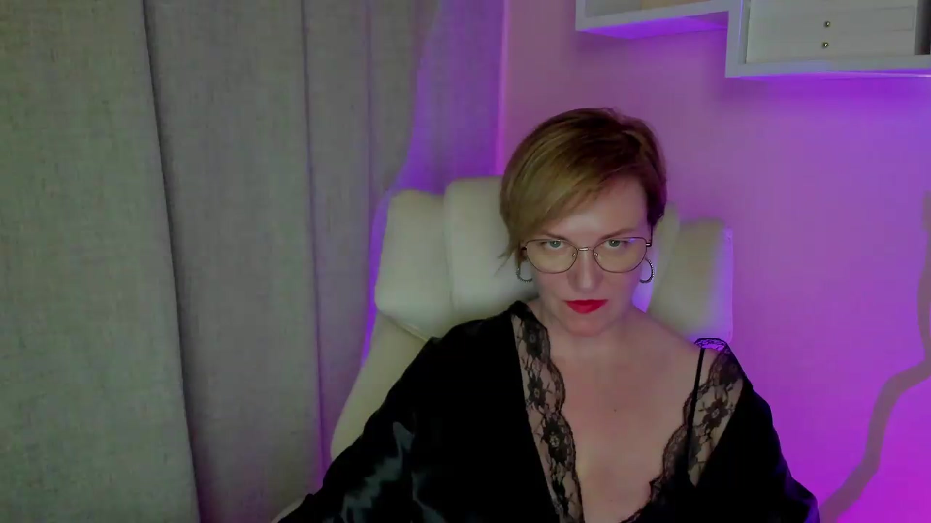 Gallery image thumbnail from EroticFELIZIA's myfreecams stream on, 08/03/2026, 17:58 image 5 of 20