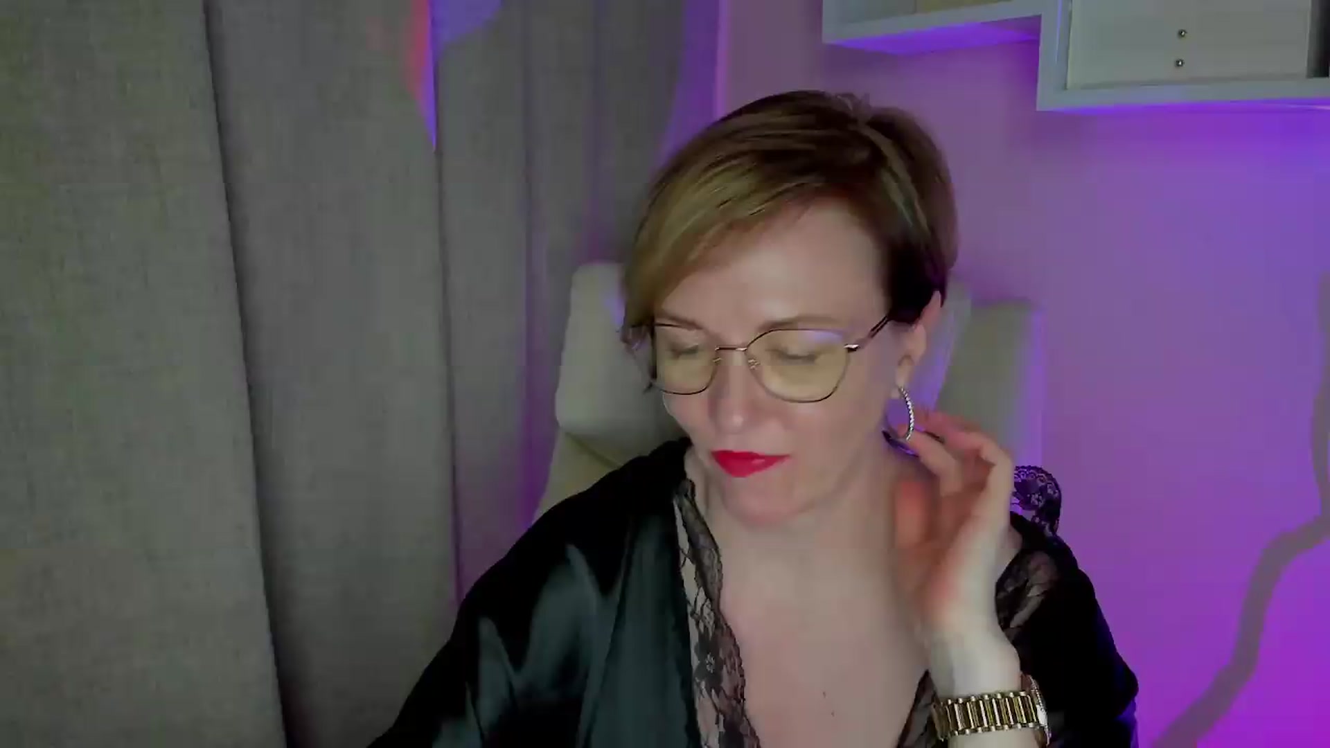 Gallery image thumbnail from EroticFELIZIA's myfreecams stream on, 08/03/2026, 17:58 image 1 of 20