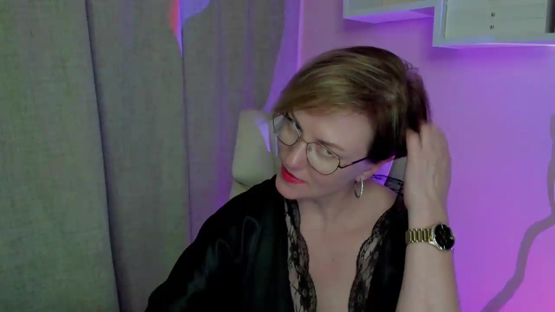 Gallery image thumbnail from EroticFELIZIA's myfreecams stream on, 08/03/2026, 17:58 image 2 of 20