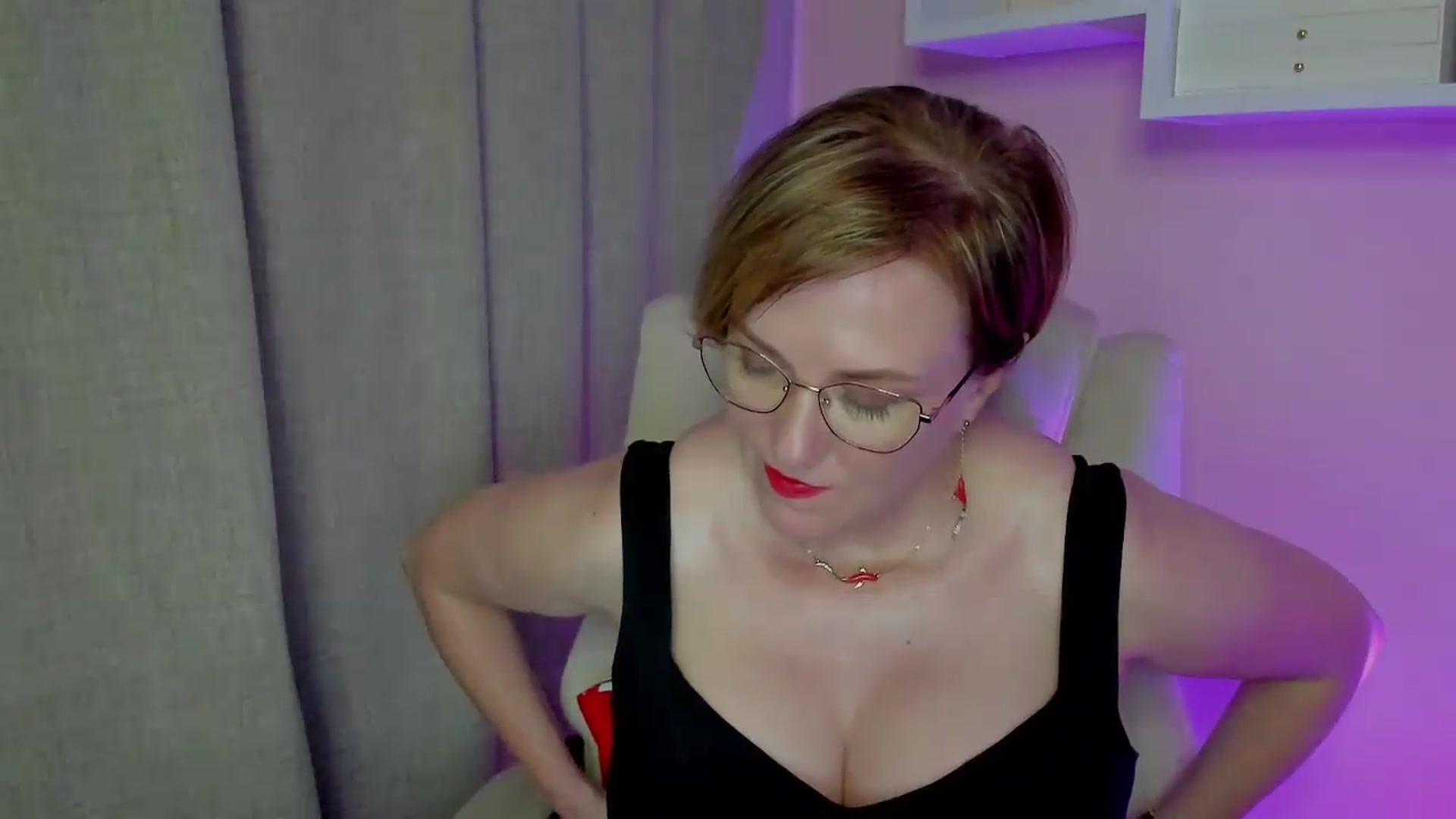 Gallery image thumbnail from EroticFELIZIA's myfreecams stream on, 08/04/2026, 15:11 image 11 of 20
