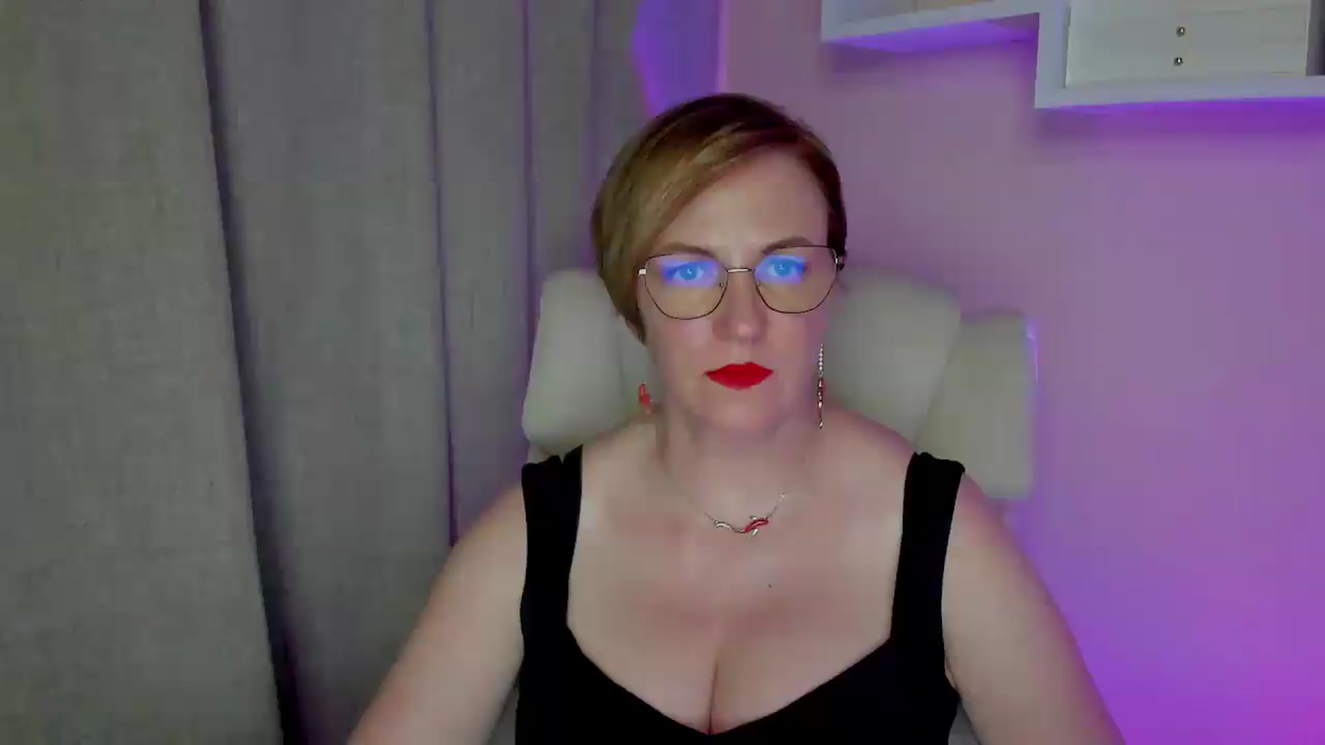 Gallery image thumbnail from EroticFELIZIA's myfreecams stream on, 08/04/2026, 19:01 image 11 of 20