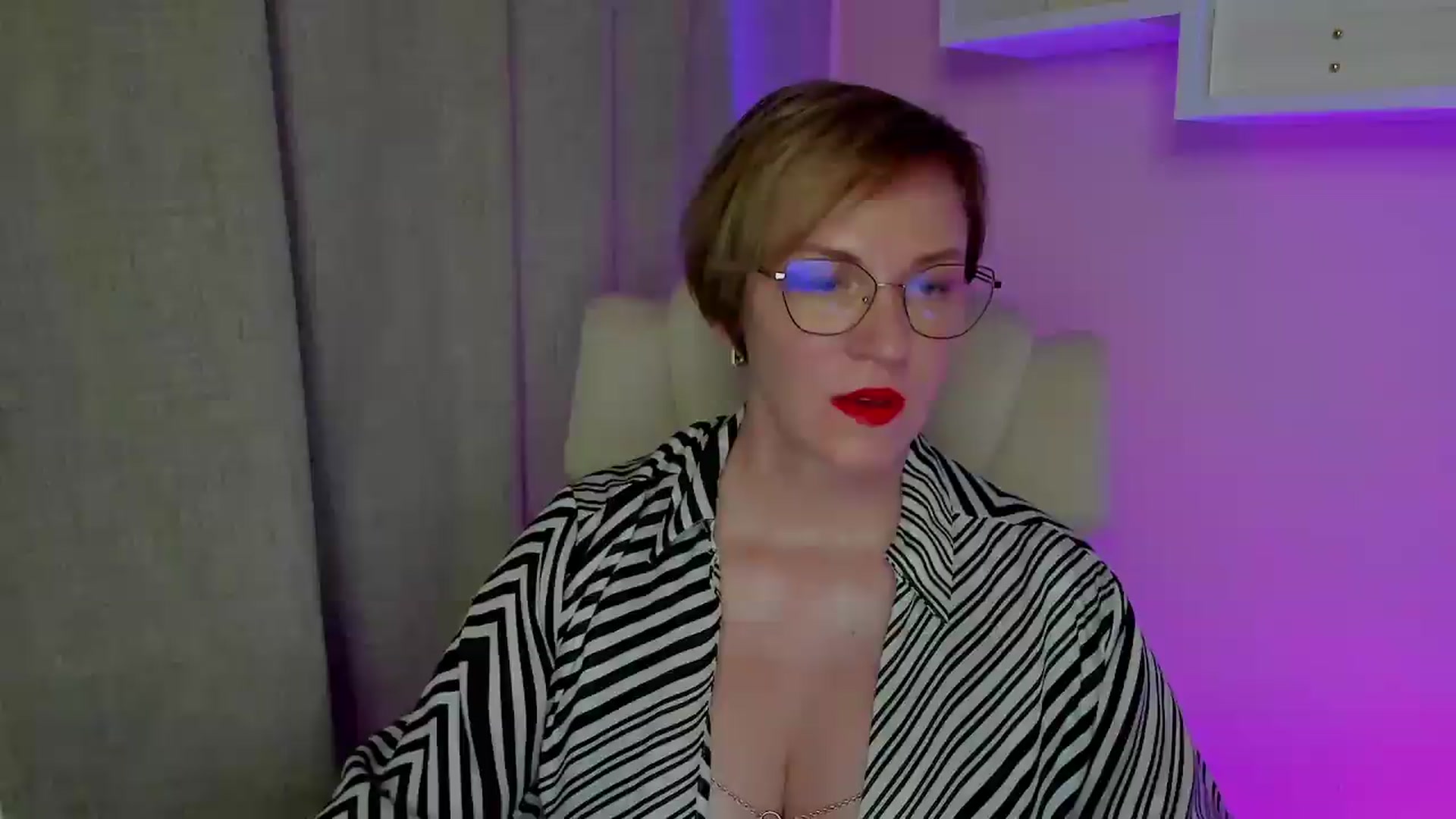 Gallery image thumbnail from EroticFELIZIA's myfreecams stream on, 08/05/2026, 13:25 image 3 of 20