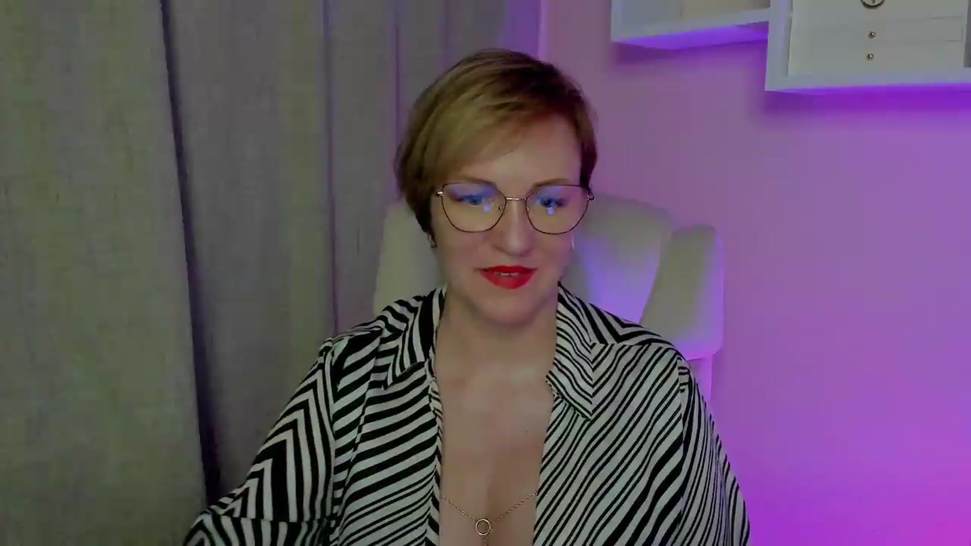Gallery image thumbnail from EroticFELIZIA's myfreecams stream on, 08/05/2026, 15:47 image 8 of 20