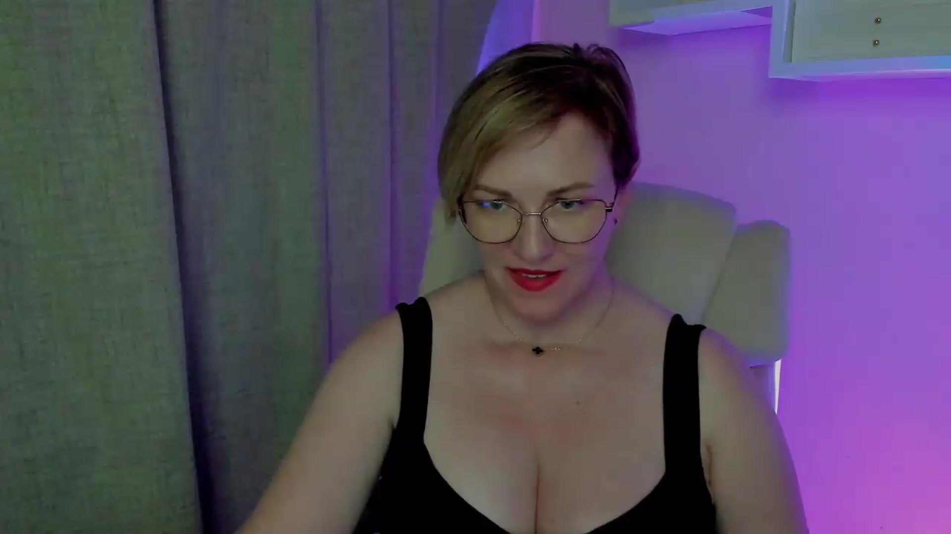 Gallery image thumbnail from EroticFELIZIA's myfreecams stream on, 08/09/2026, 13:29 image 11 of 20