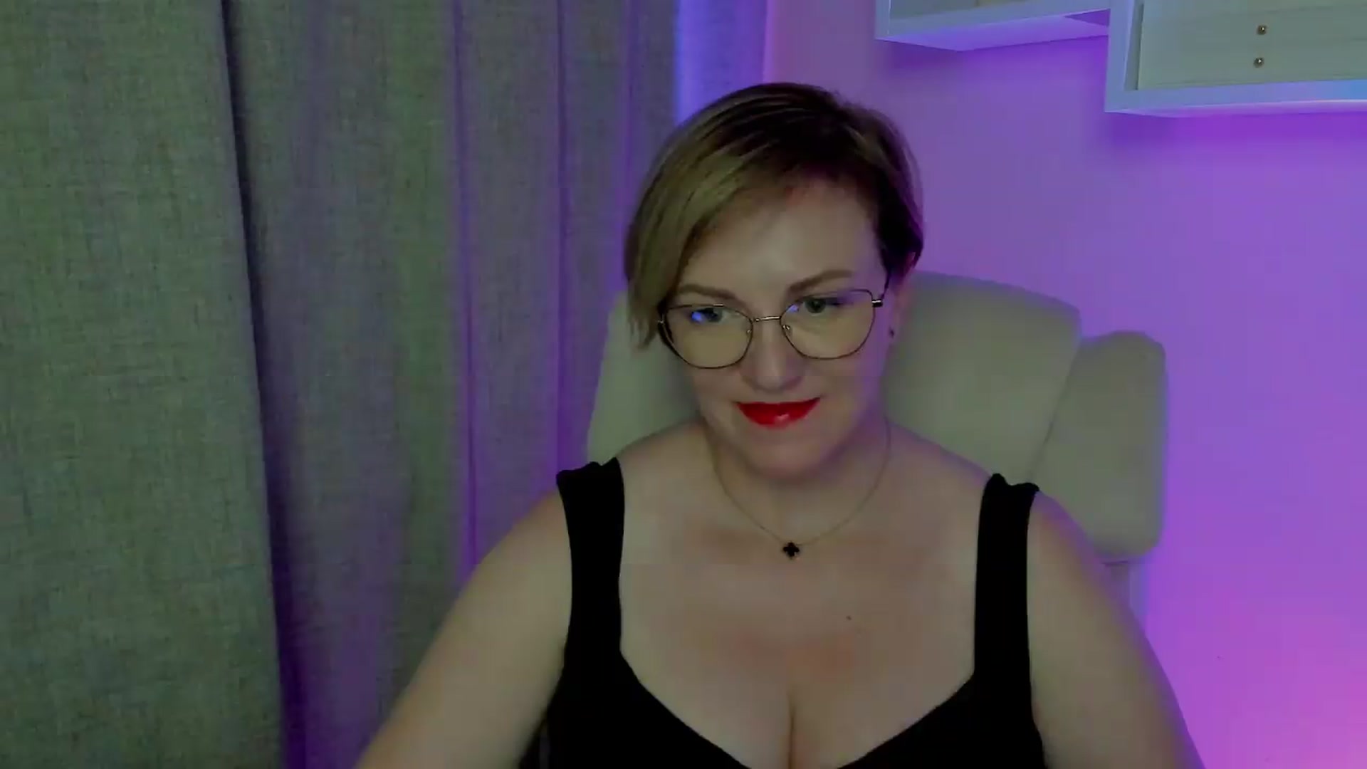 Gallery image thumbnail from EroticFELIZIA's myfreecams stream on, 08/09/2026, 14:21 image 8 of 20