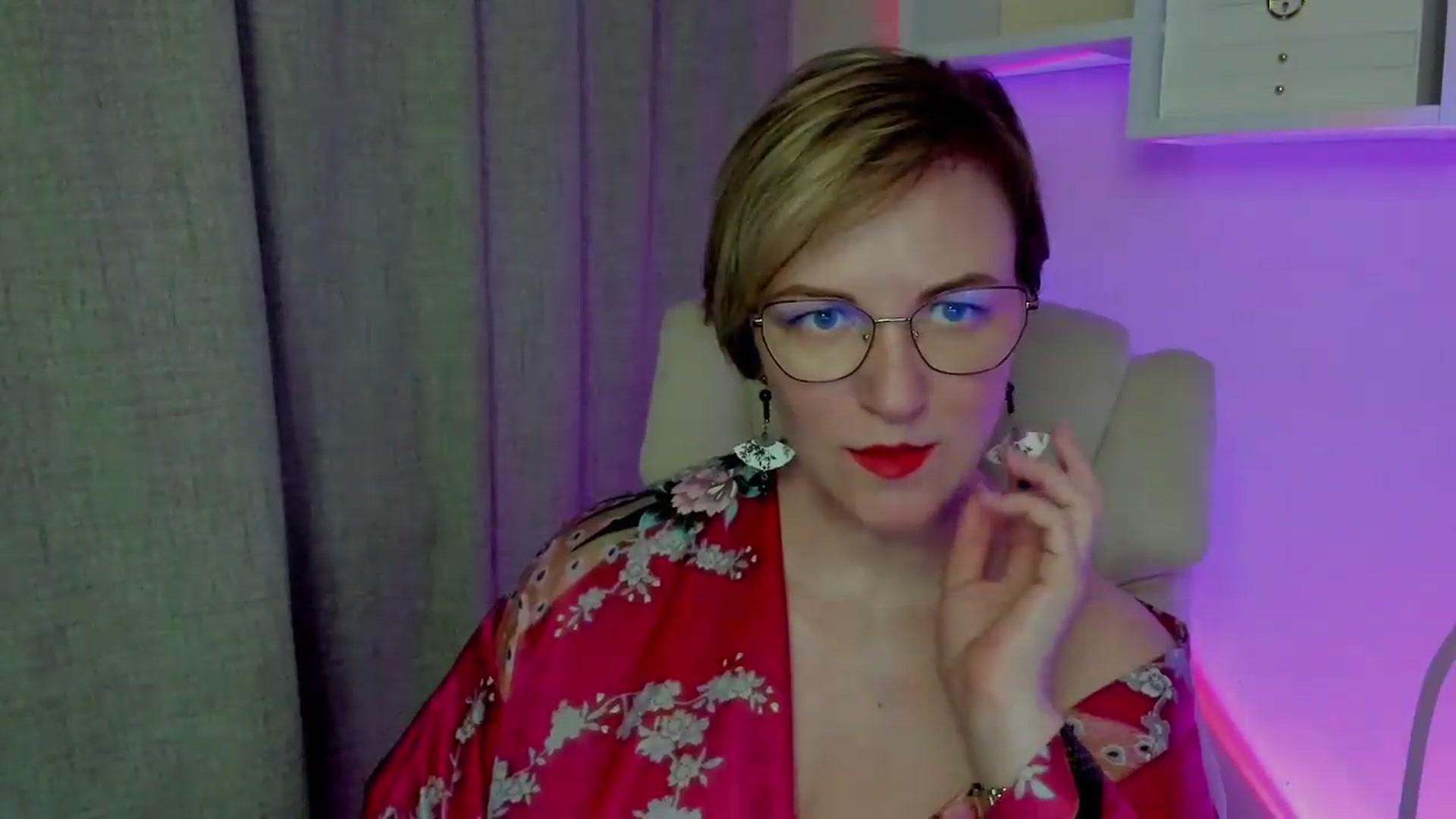 Gallery image thumbnail from EroticFELIZIA's myfreecams stream on, 08/10/2026, 14:30 image 6 of 20