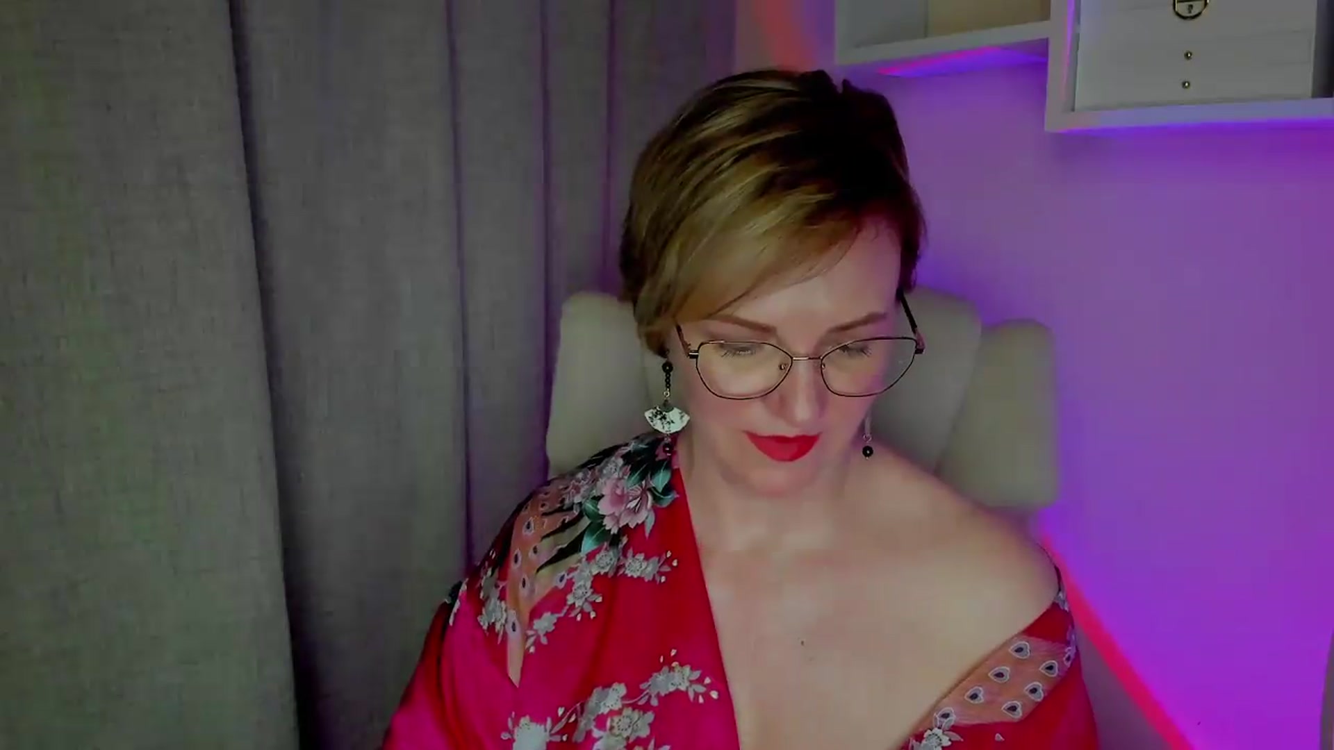 Gallery image thumbnail from EroticFELIZIA's myfreecams stream on, 08/10/2026, 15:29 image 20 of 20