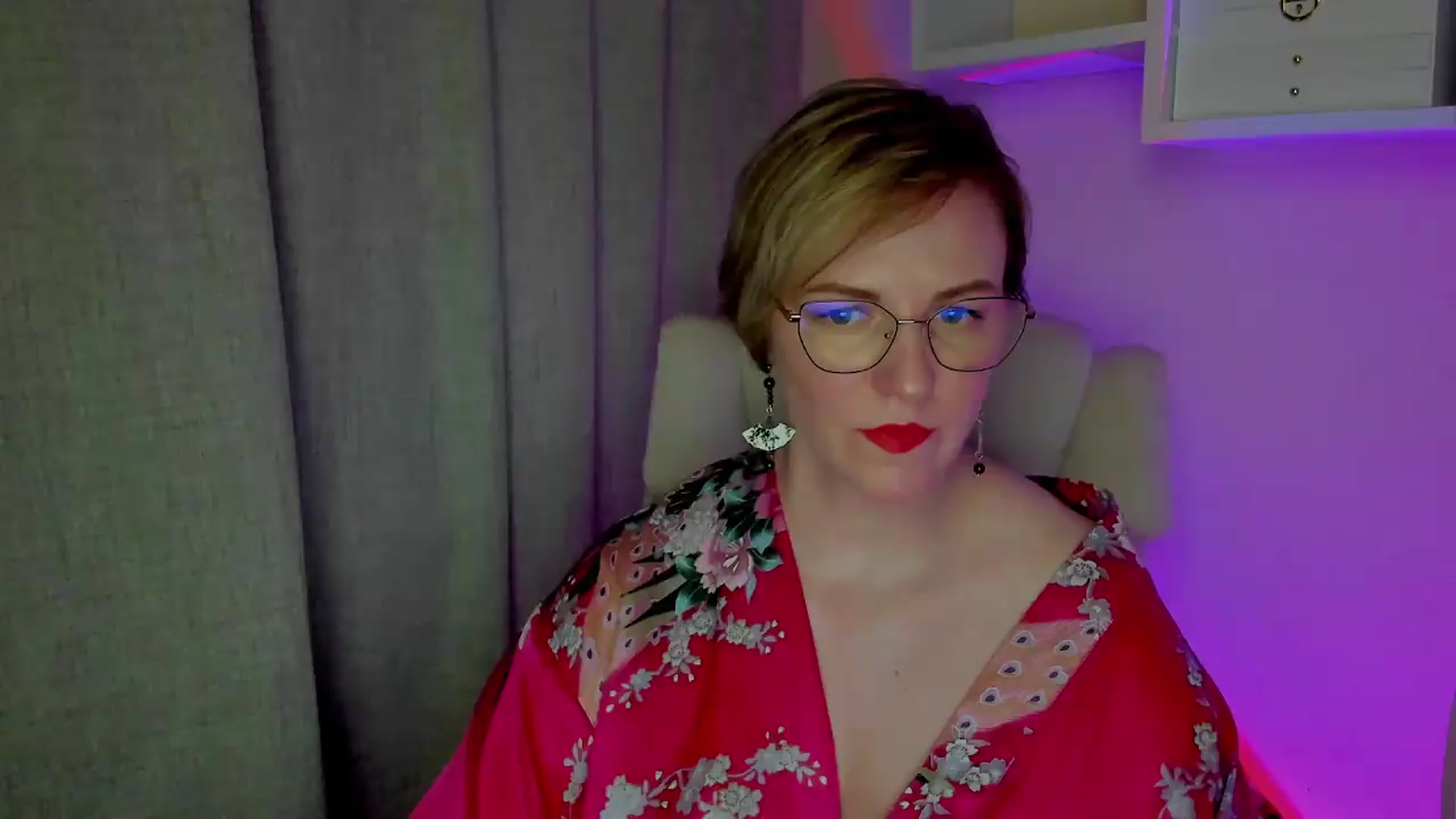 Gallery image thumbnail from EroticFELIZIA's myfreecams stream on, 08/10/2026, 15:29 image 1 of 20