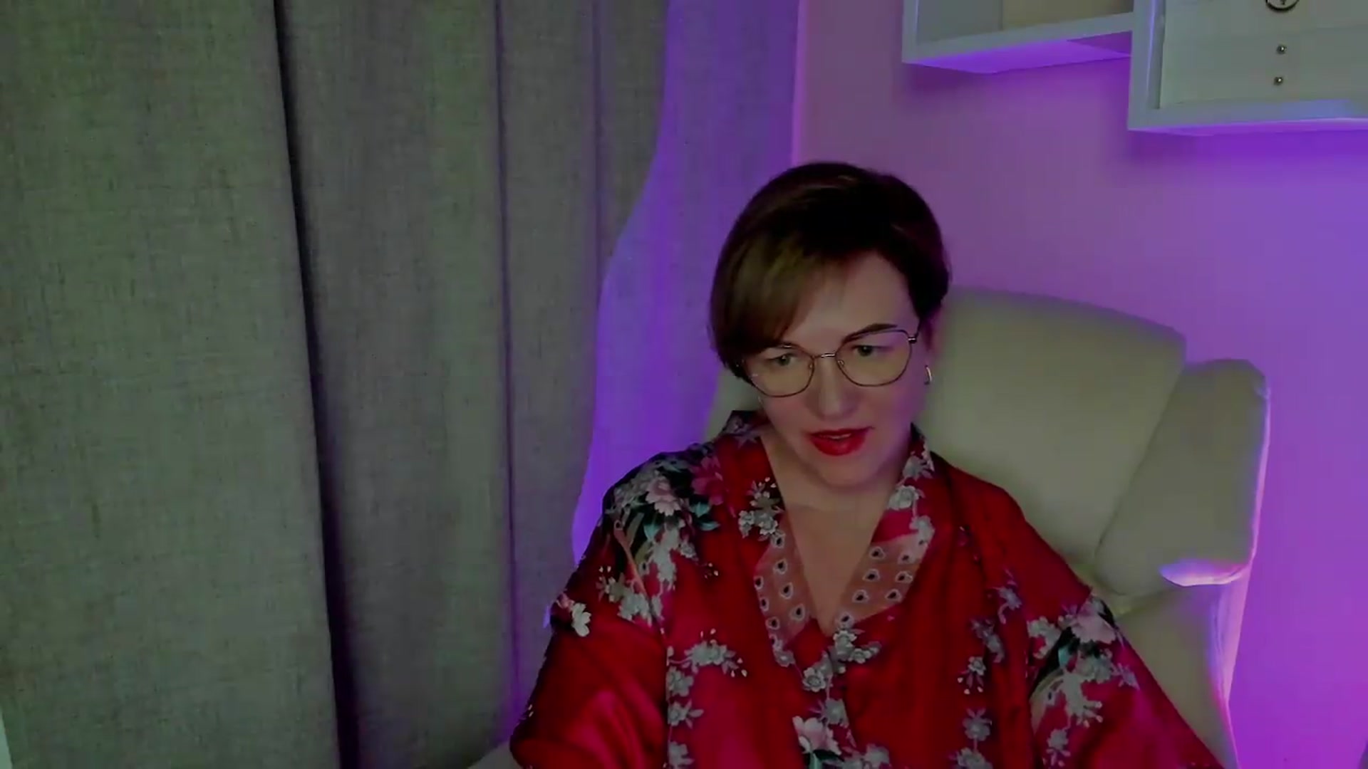Gallery image thumbnail from EroticFELIZIA's myfreecams stream on, 08/16/2026, 14:06 image 12 of 20