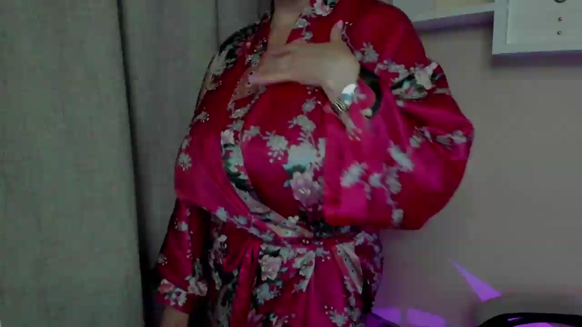 Gallery image thumbnail from EroticFELIZIA's myfreecams stream on, 08/16/2026, 14:06 image 17 of 20