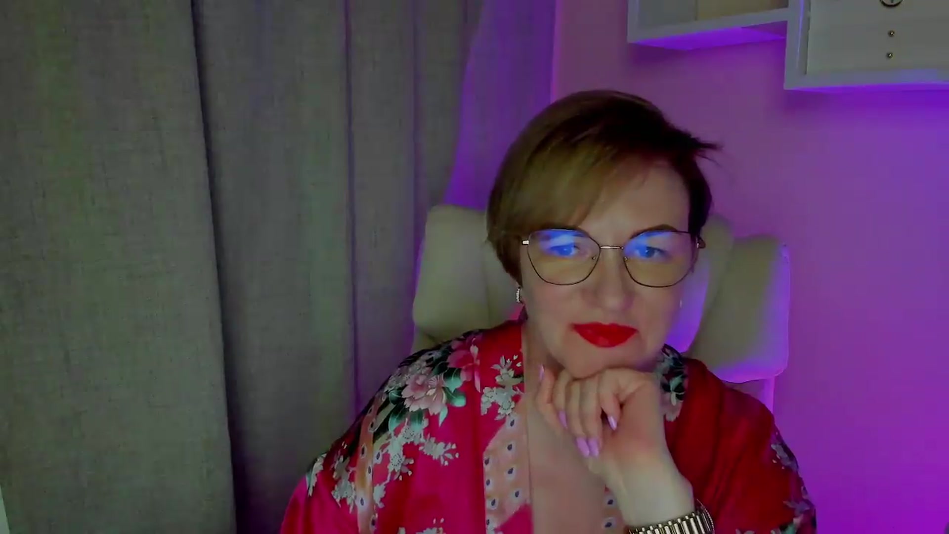 Gallery image thumbnail from EroticFELIZIA's myfreecams stream on, 08/16/2026, 14:06 image 5 of 20