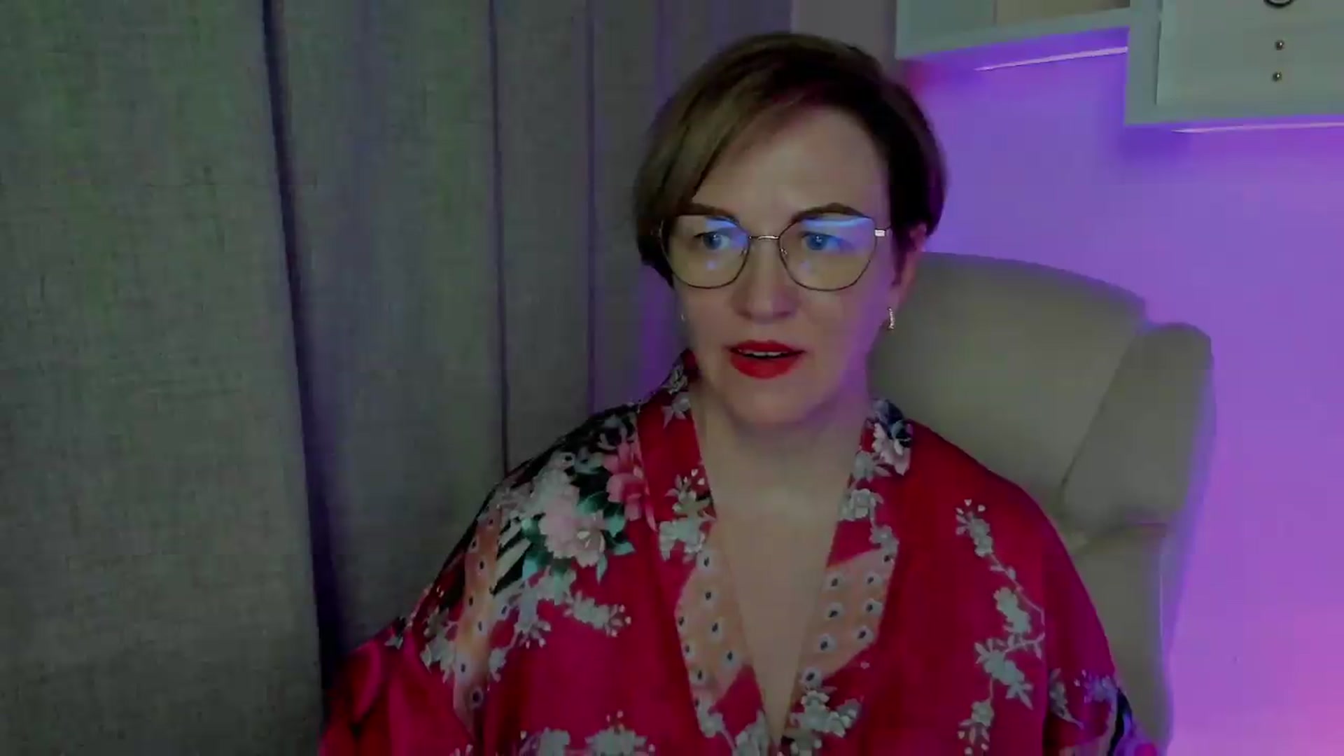 Gallery image thumbnail from EroticFELIZIA's myfreecams stream on, 08/16/2026, 15:15 image 13 of 20