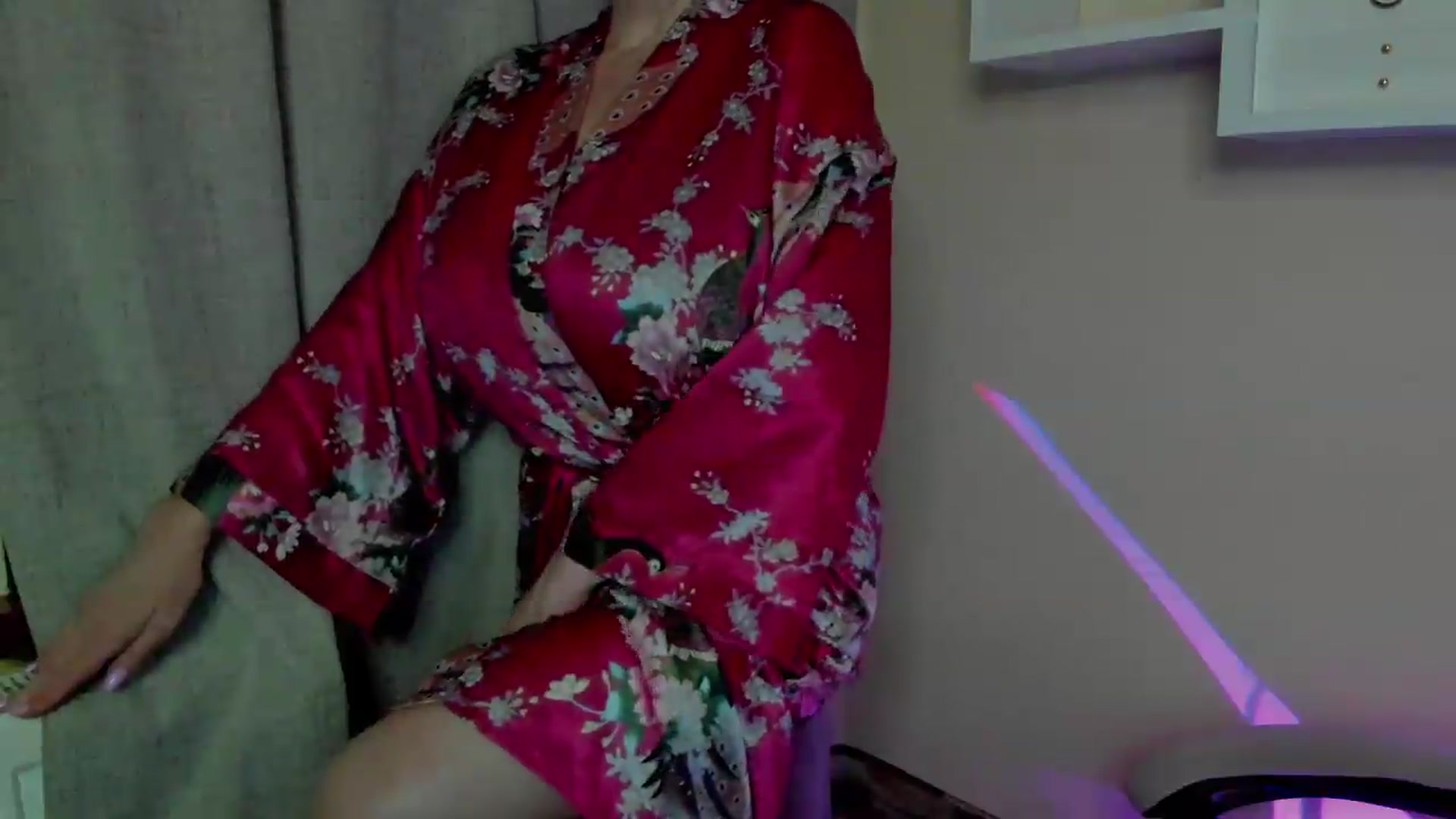 Gallery image thumbnail from EroticFELIZIA's myfreecams stream on, 08/16/2026, 15:15 image 10 of 20