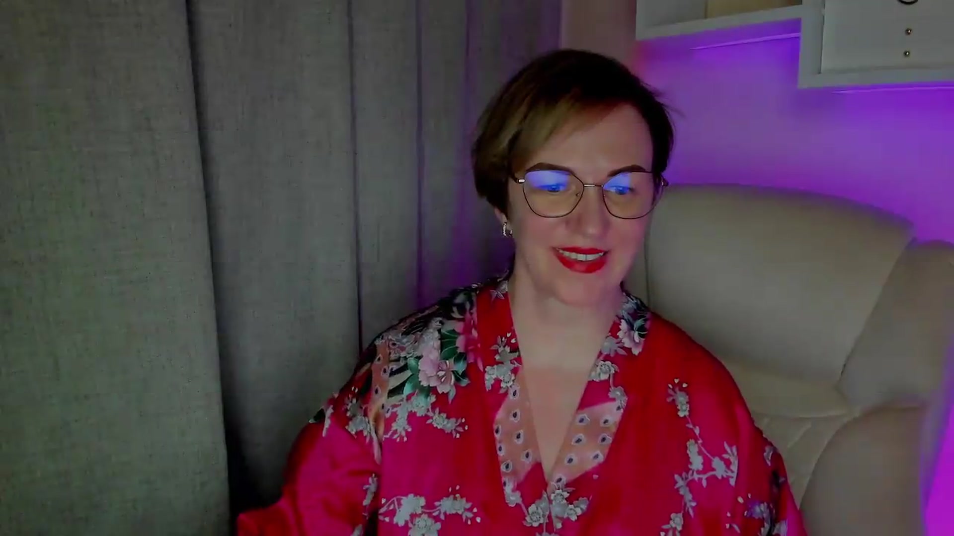 Gallery image thumbnail from EroticFELIZIA's myfreecams stream on, 08/16/2026, 15:15 image 8 of 20