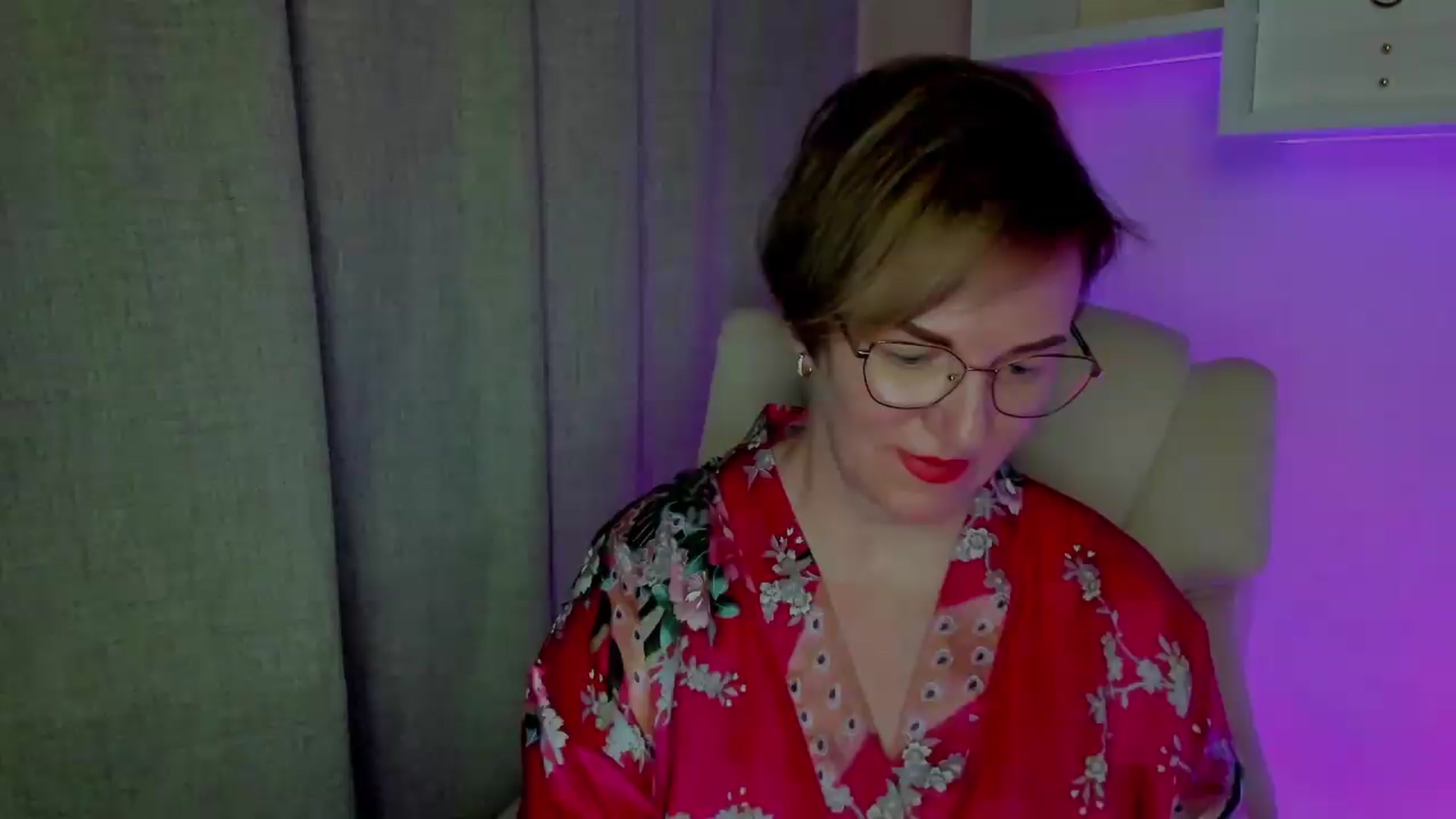 Gallery image thumbnail from EroticFELIZIA's myfreecams stream on, 08/16/2026, 16:24 image 1 of 20