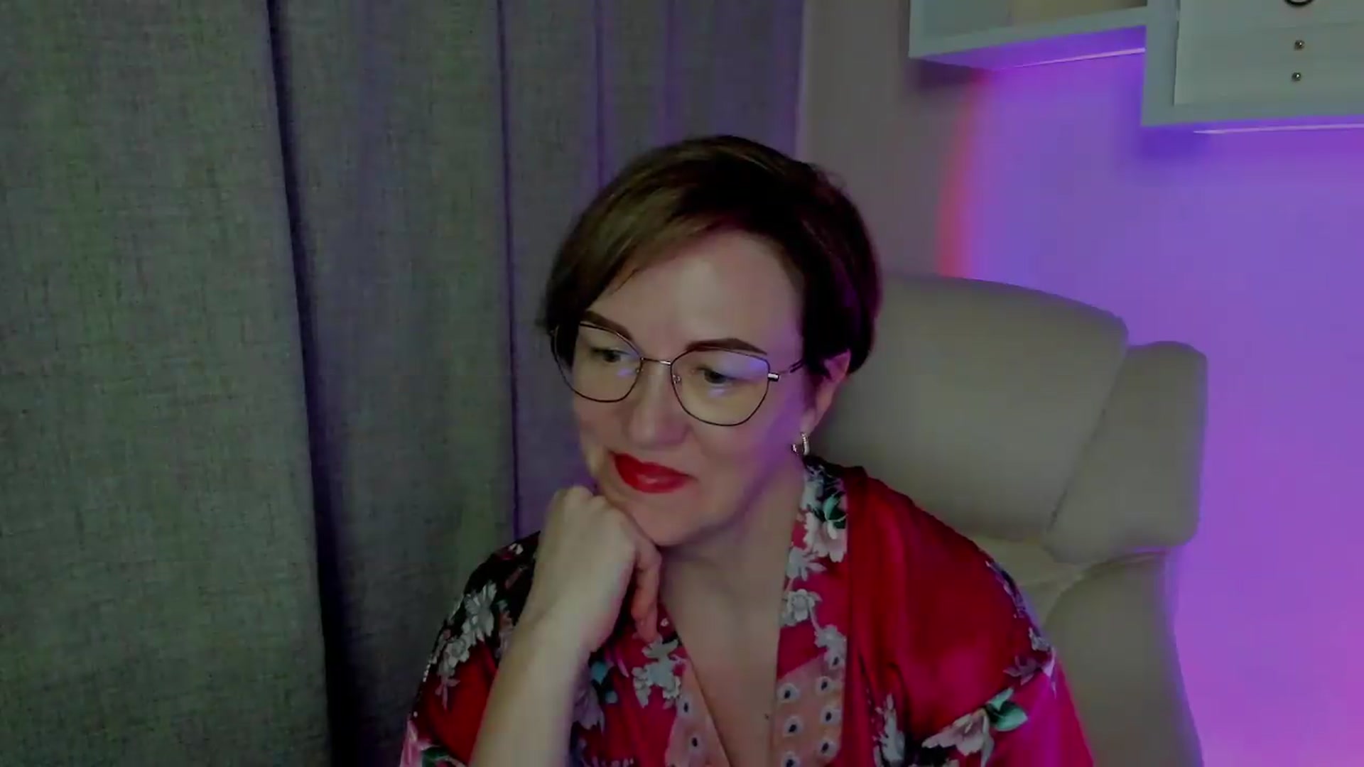 Gallery image thumbnail from EroticFELIZIA's myfreecams stream on, 08/16/2026, 16:24 image 2 of 20