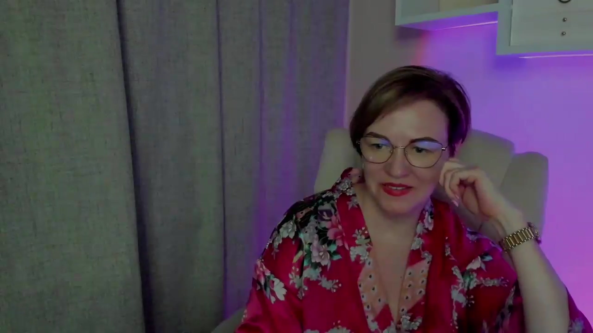 Gallery image thumbnail from EroticFELIZIA's myfreecams stream on, 08/16/2026, 16:24 image 11 of 20