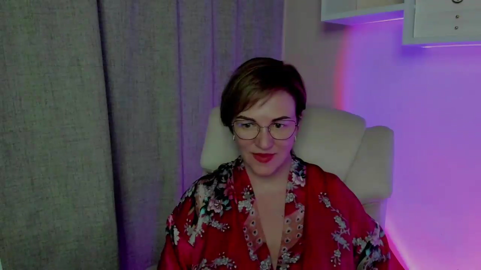 Gallery image thumbnail from EroticFELIZIA's myfreecams stream on, 08/16/2026, 20:09 image 17 of 20