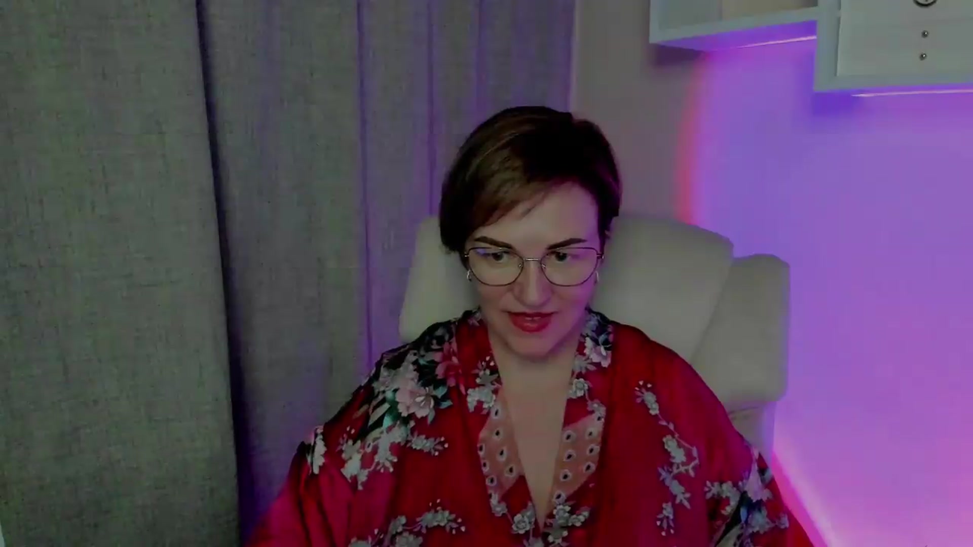 Gallery image thumbnail from EroticFELIZIA's myfreecams stream on, 08/16/2026, 20:09 image 16 of 20