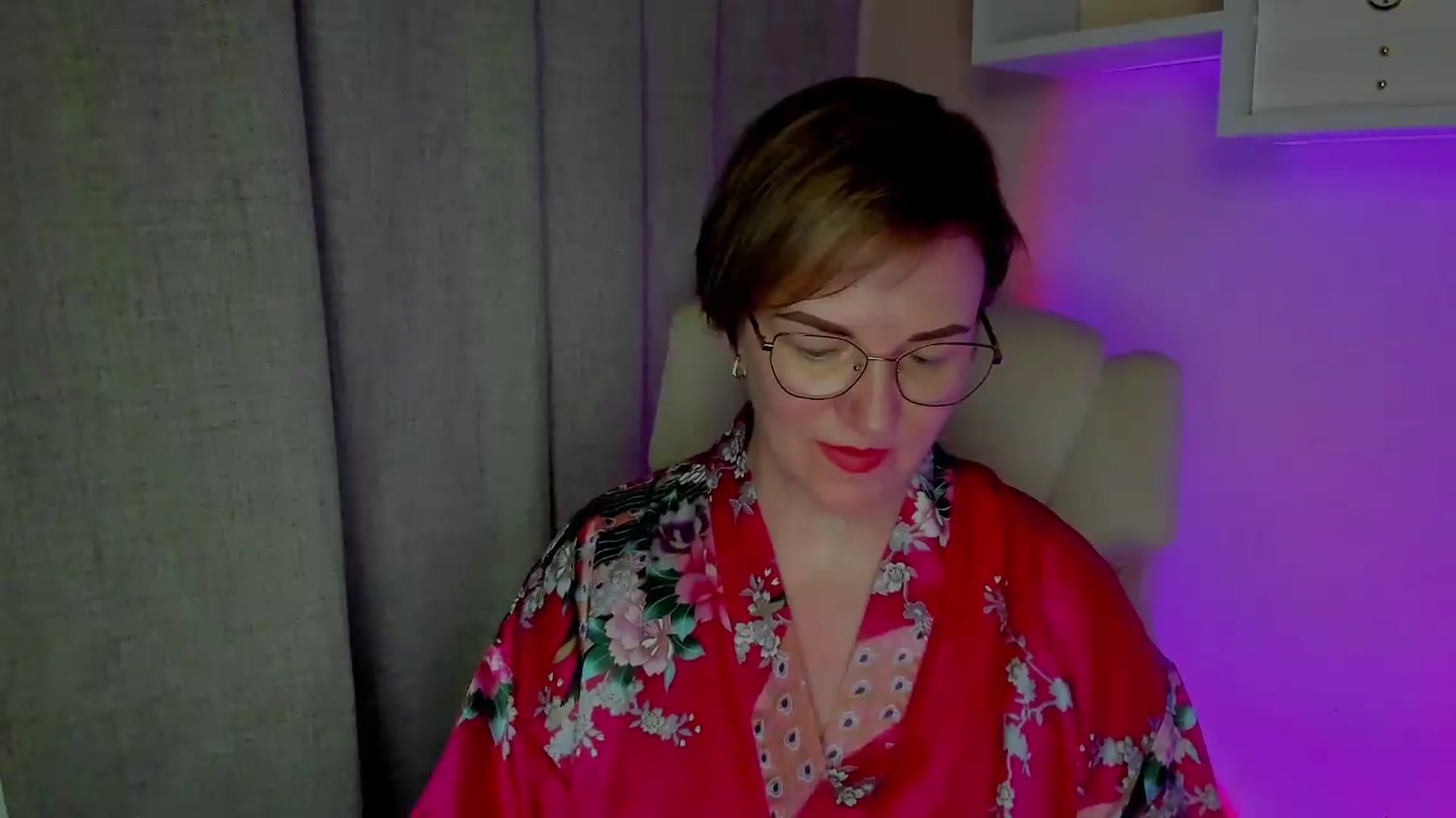 Gallery image thumbnail from EroticFELIZIA's myfreecams stream on, 08/16/2026, 20:09 image 18 of 20