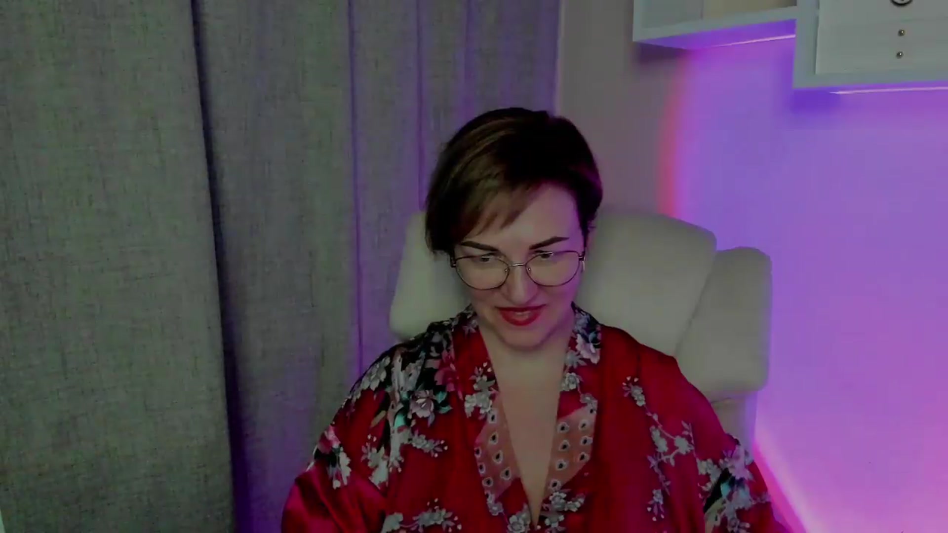 Gallery image thumbnail from EroticFELIZIA's myfreecams stream on, 08/16/2026, 20:09 image 12 of 20