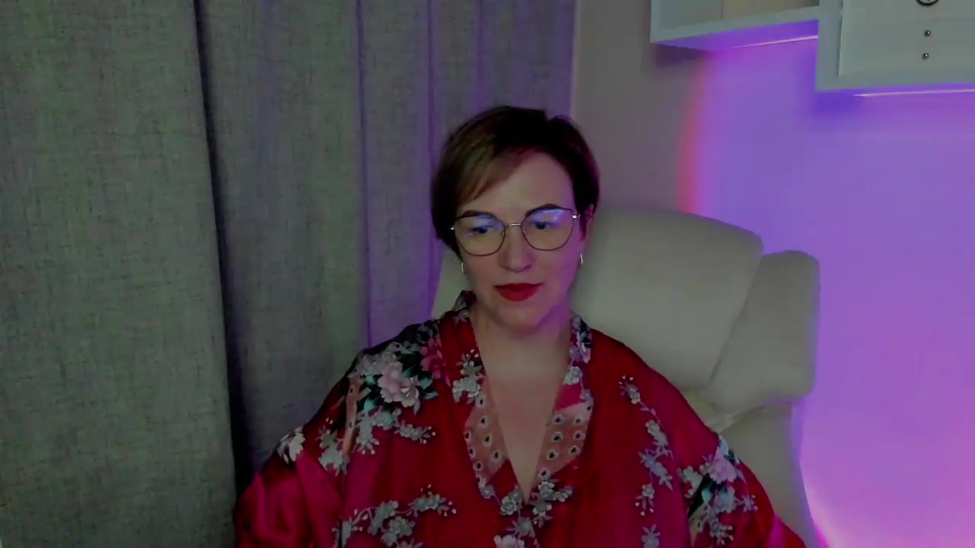 Gallery image thumbnail from EroticFELIZIA's myfreecams stream on, 08/16/2026, 20:09 image 3 of 20