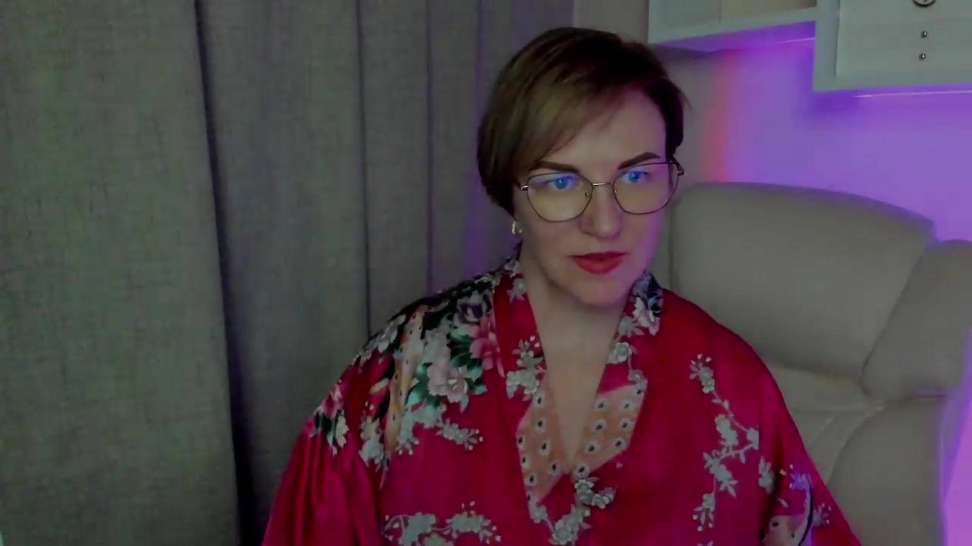 Gallery image thumbnail from EroticFELIZIA's myfreecams stream on, 08/16/2026, 20:09 image 19 of 20