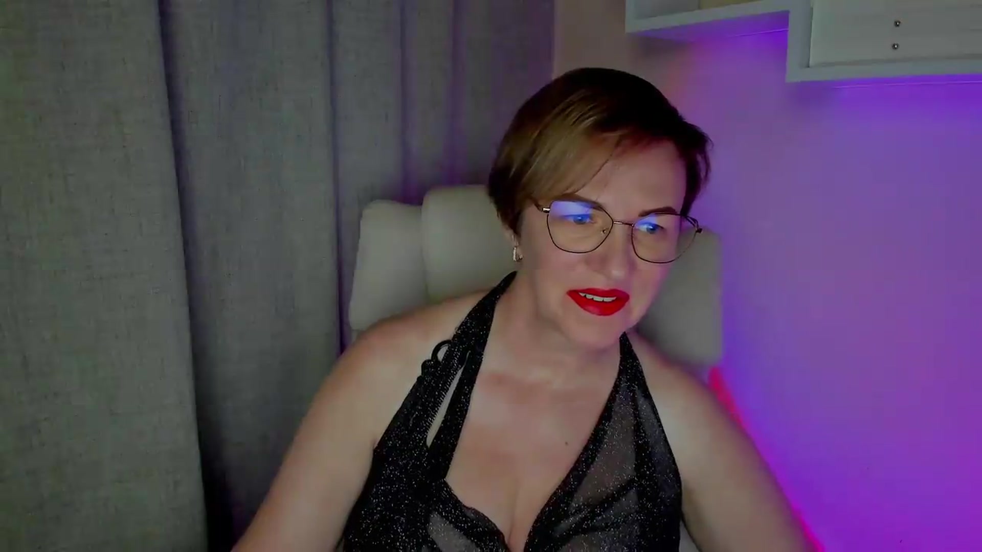 Gallery image thumbnail from EroticFELIZIA's myfreecams stream on, 08/17/2026, 18:21 image 7 of 20
