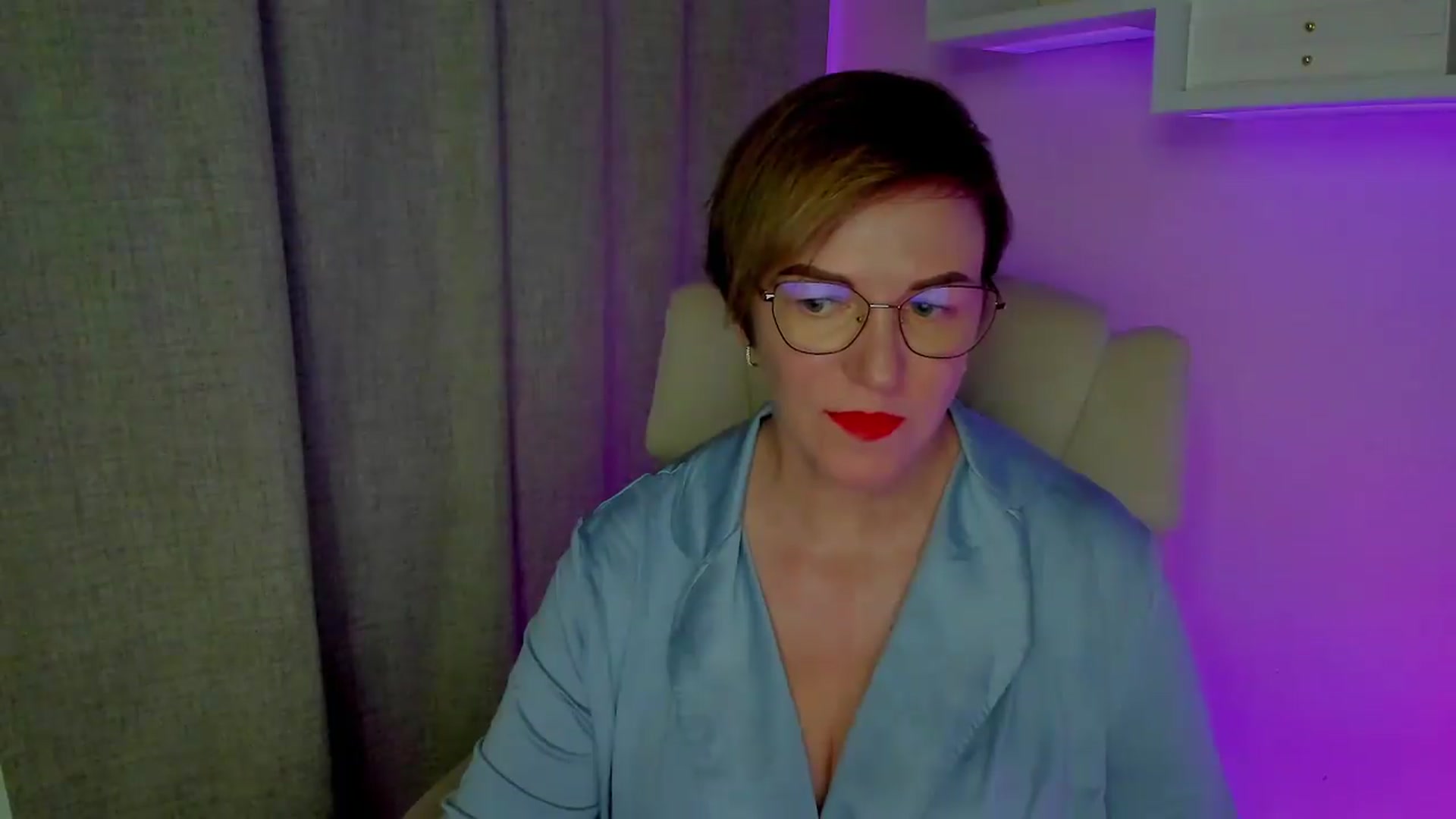 Gallery image thumbnail from EroticFELIZIA's myfreecams stream on, 08/18/2026, 06:54 image 14 of 20