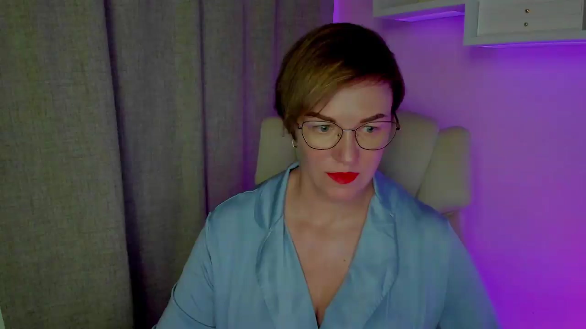 Gallery image thumbnail from EroticFELIZIA's myfreecams stream on, 08/18/2026, 06:54 image 2 of 20