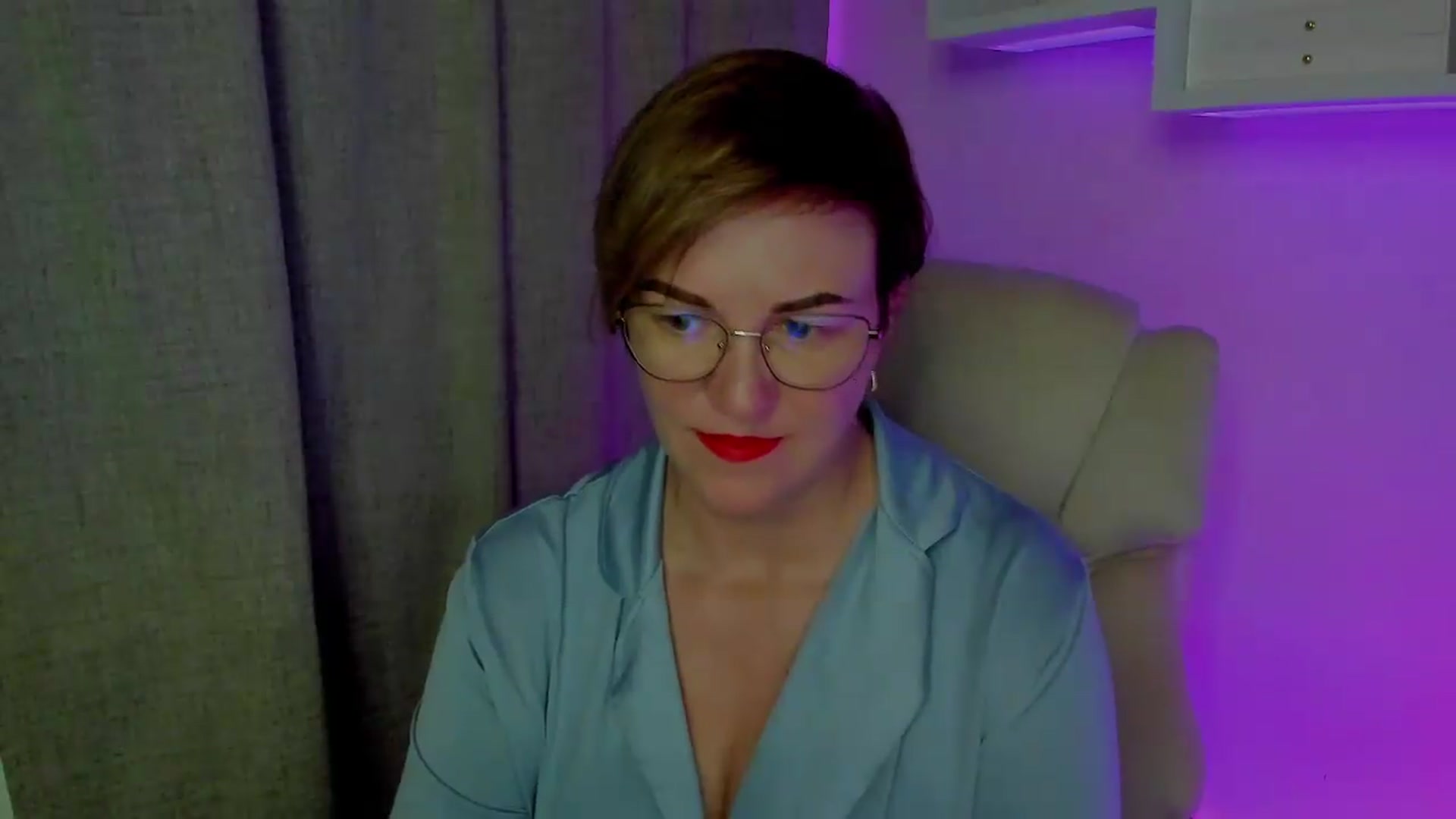 Gallery image thumbnail from EroticFELIZIA's myfreecams stream on, 08/18/2026, 06:54 image 20 of 20