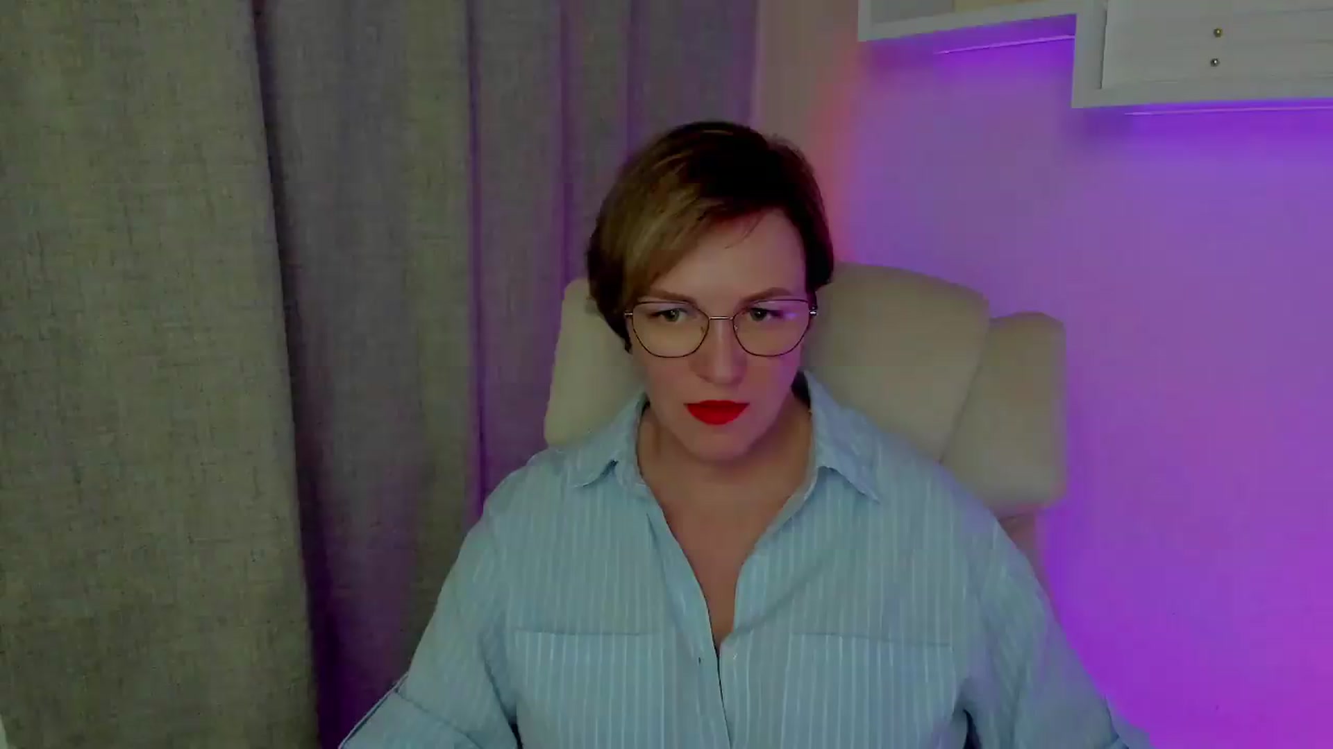 Gallery image thumbnail from EroticFELIZIA's myfreecams stream on, 08/19/2026, 15:22 image 1 of 20