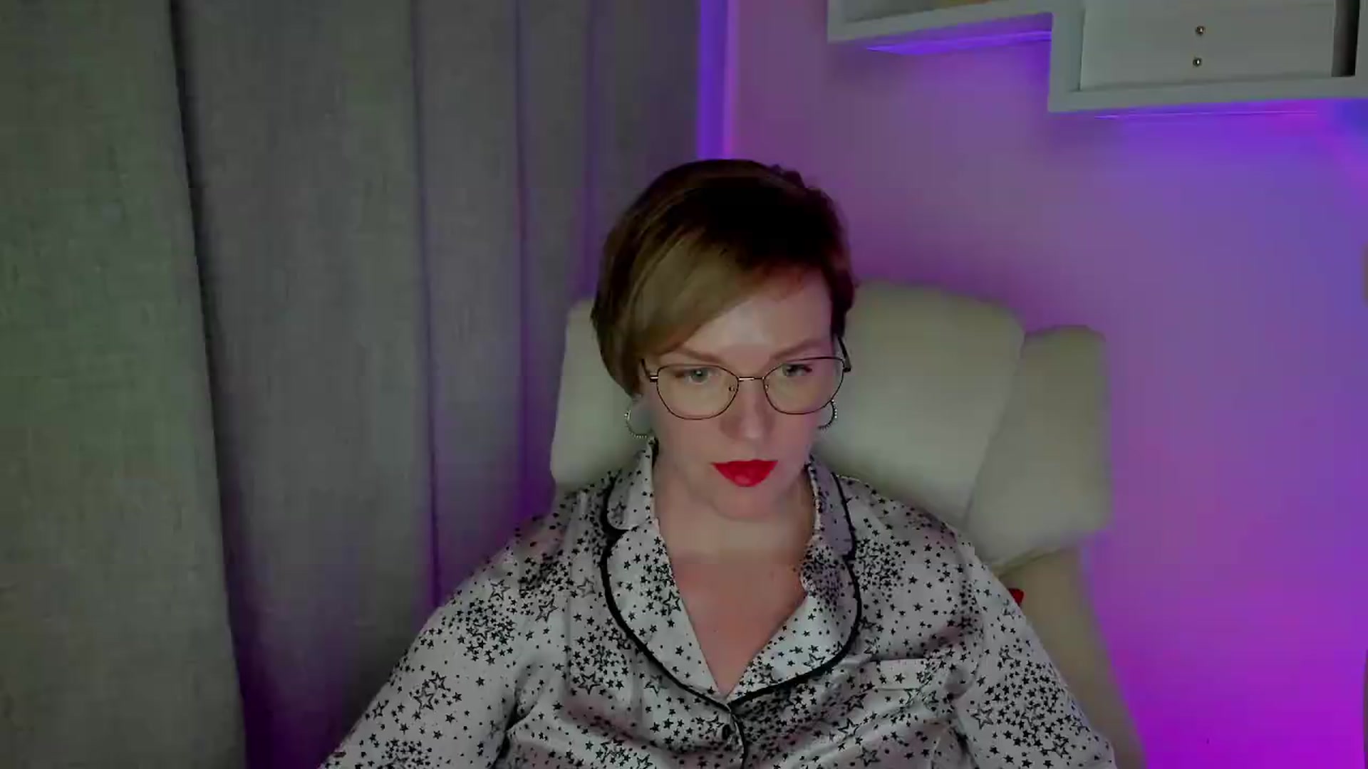 Gallery image thumbnail from EroticFELIZIA's myfreecams stream on, 08/20/2026, 13:51 image 16 of 20