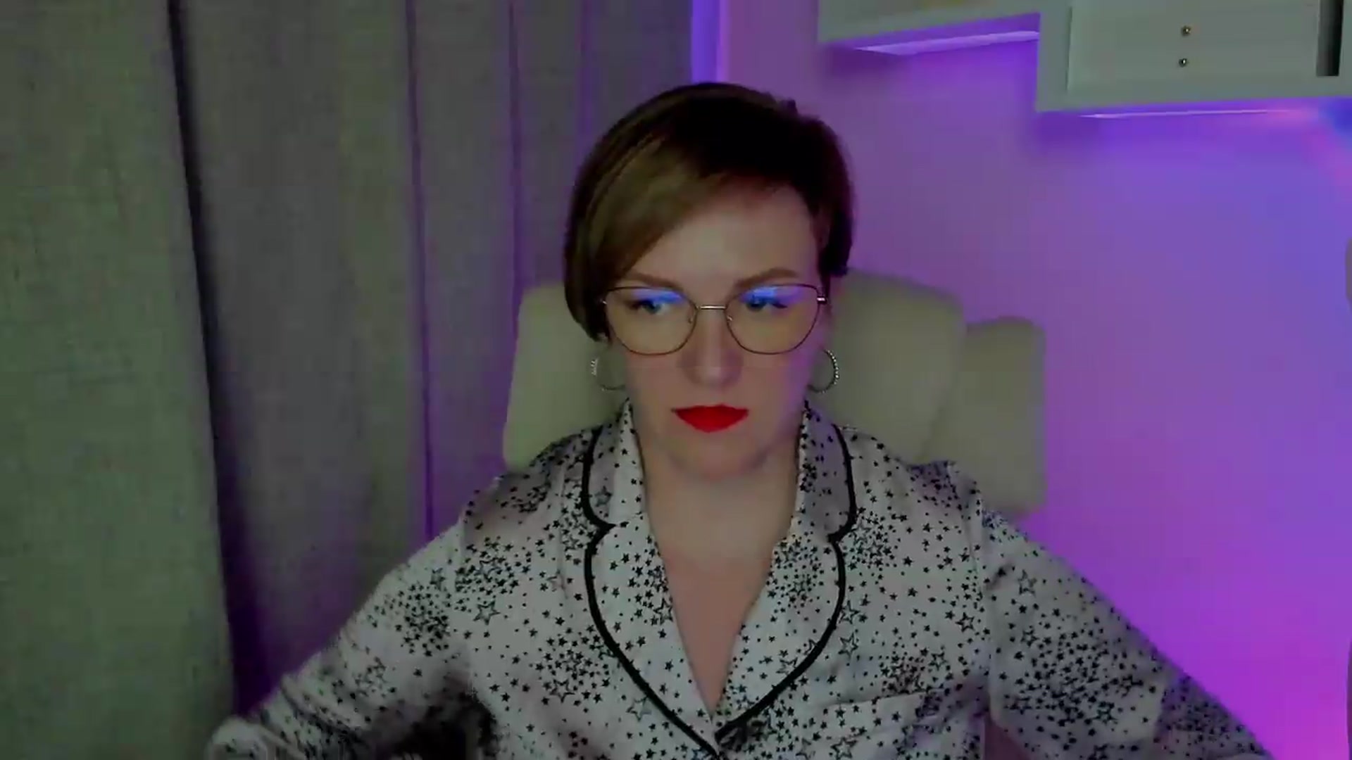 Gallery image thumbnail from EroticFELIZIA's myfreecams stream on, 08/20/2026, 13:51 image 4 of 20
