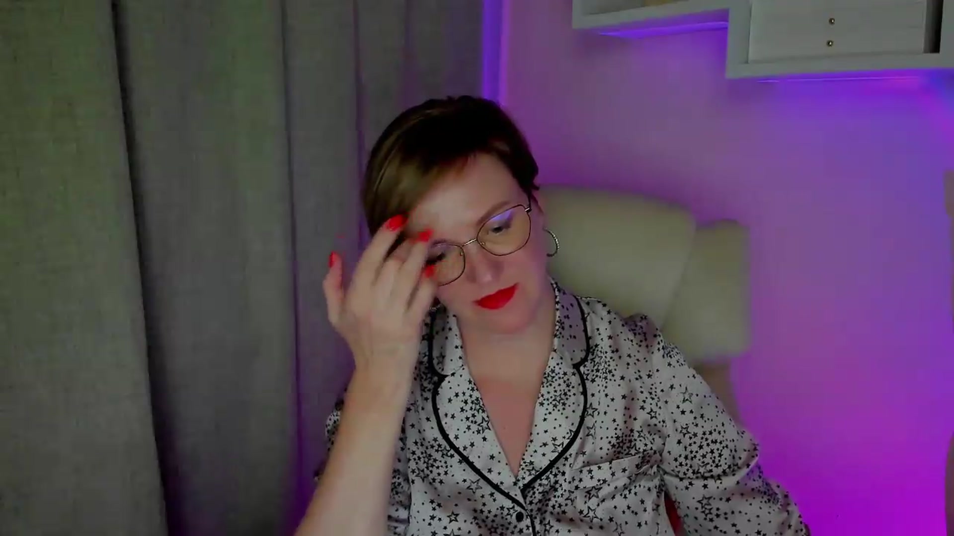 Gallery image thumbnail from EroticFELIZIA's myfreecams stream on, 08/20/2026, 14:22 image 13 of 20